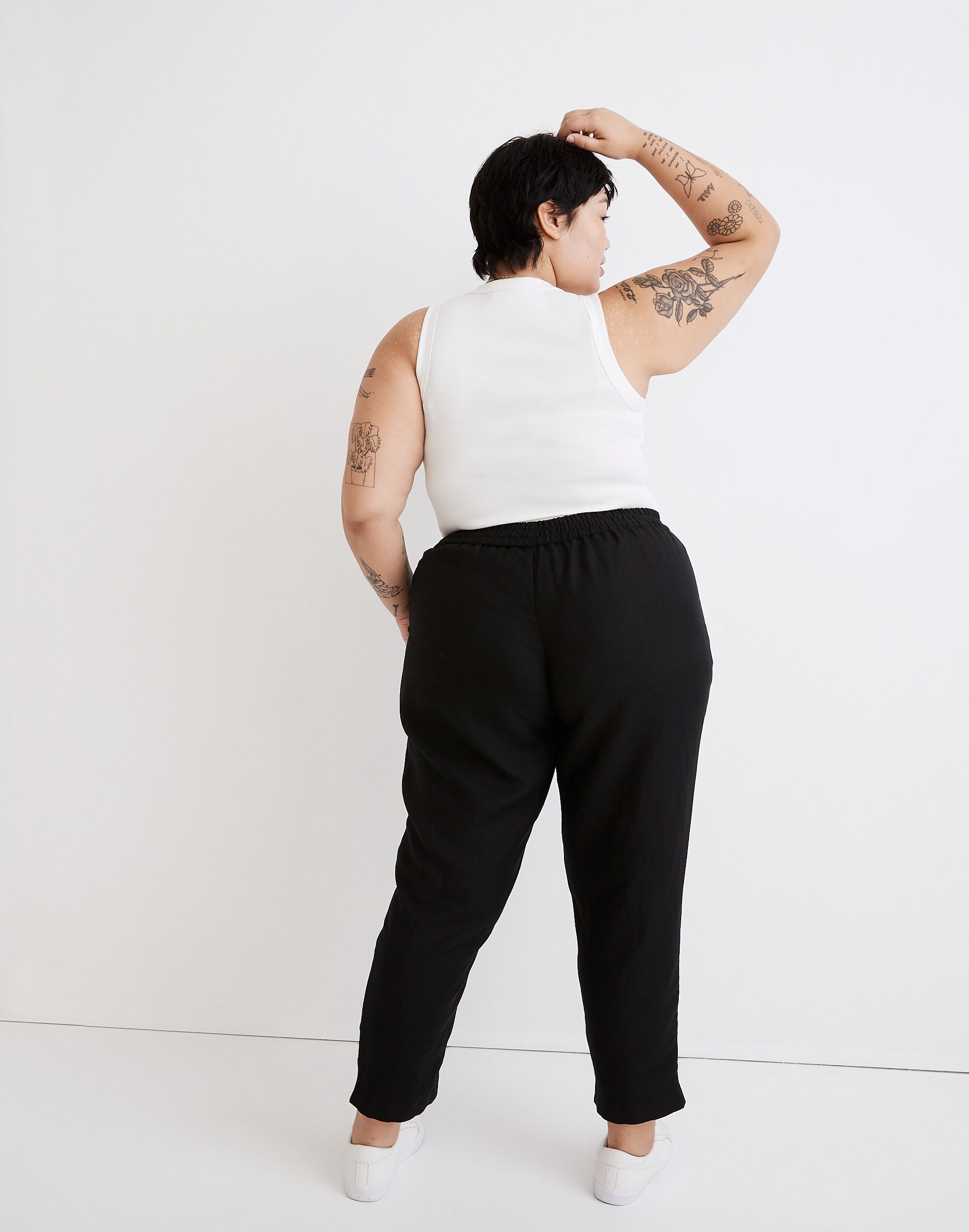 Plus Linen-Blend Pull-On Tapered Pants