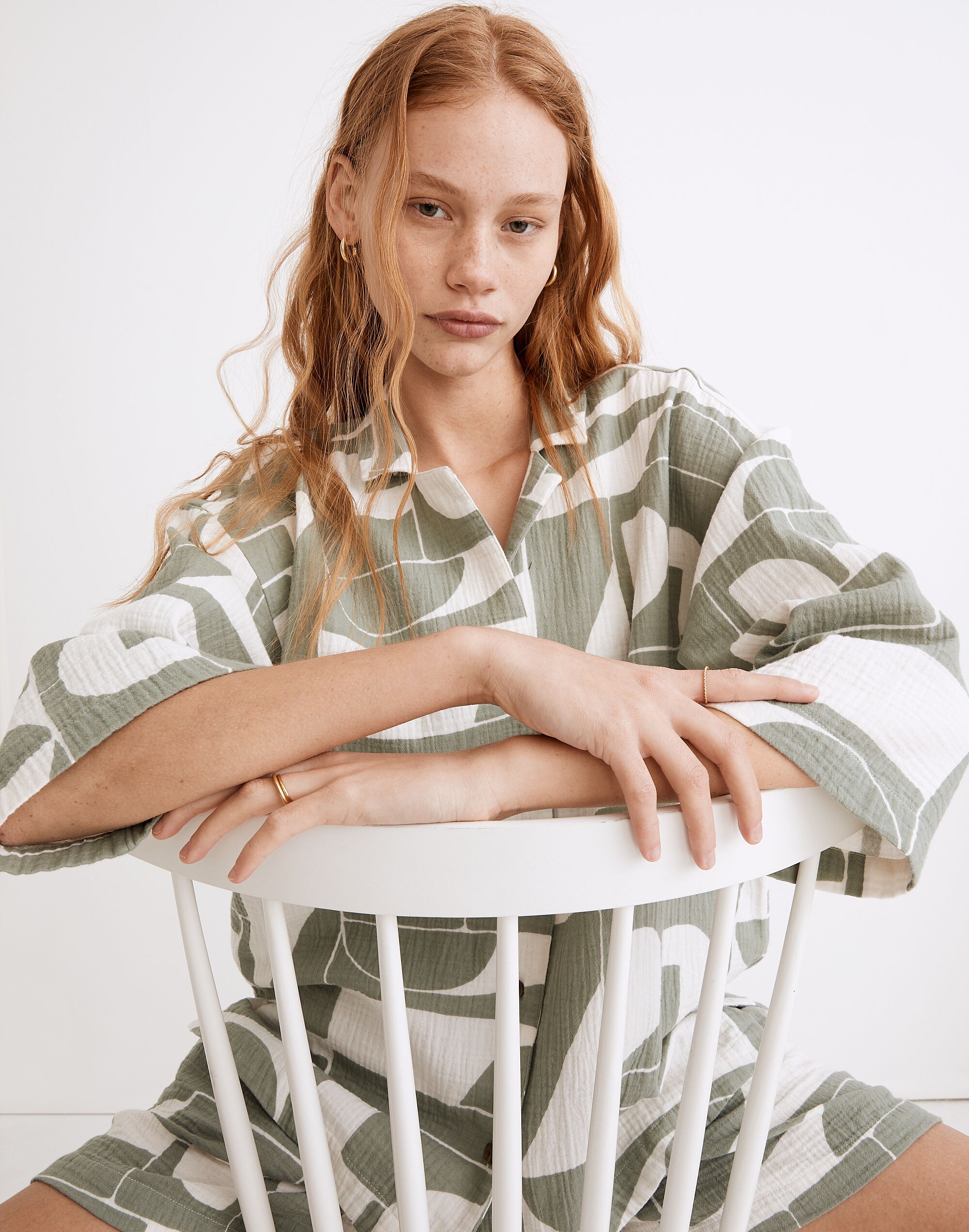 Lightestspun Cover-Up Camp Shirt in Mod Shapes