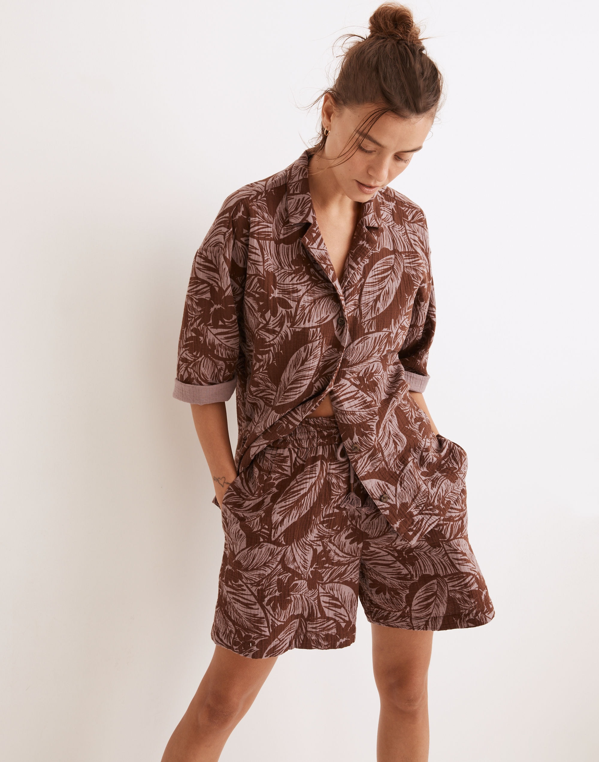 Lightestspun Cover-Up Camp Shirt in Palm Leaves