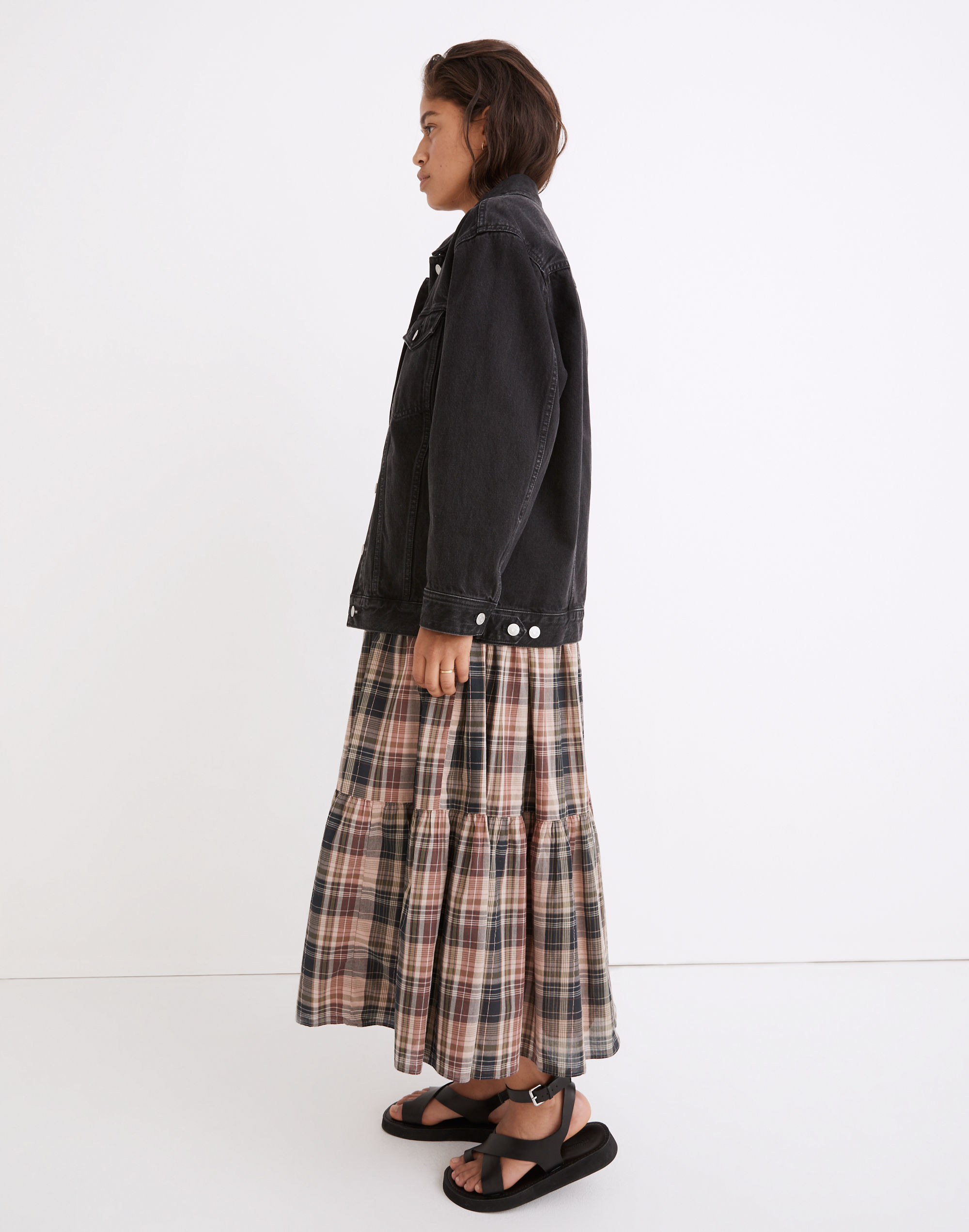 The Oversized Trucker Jean Jacket in Washed Black