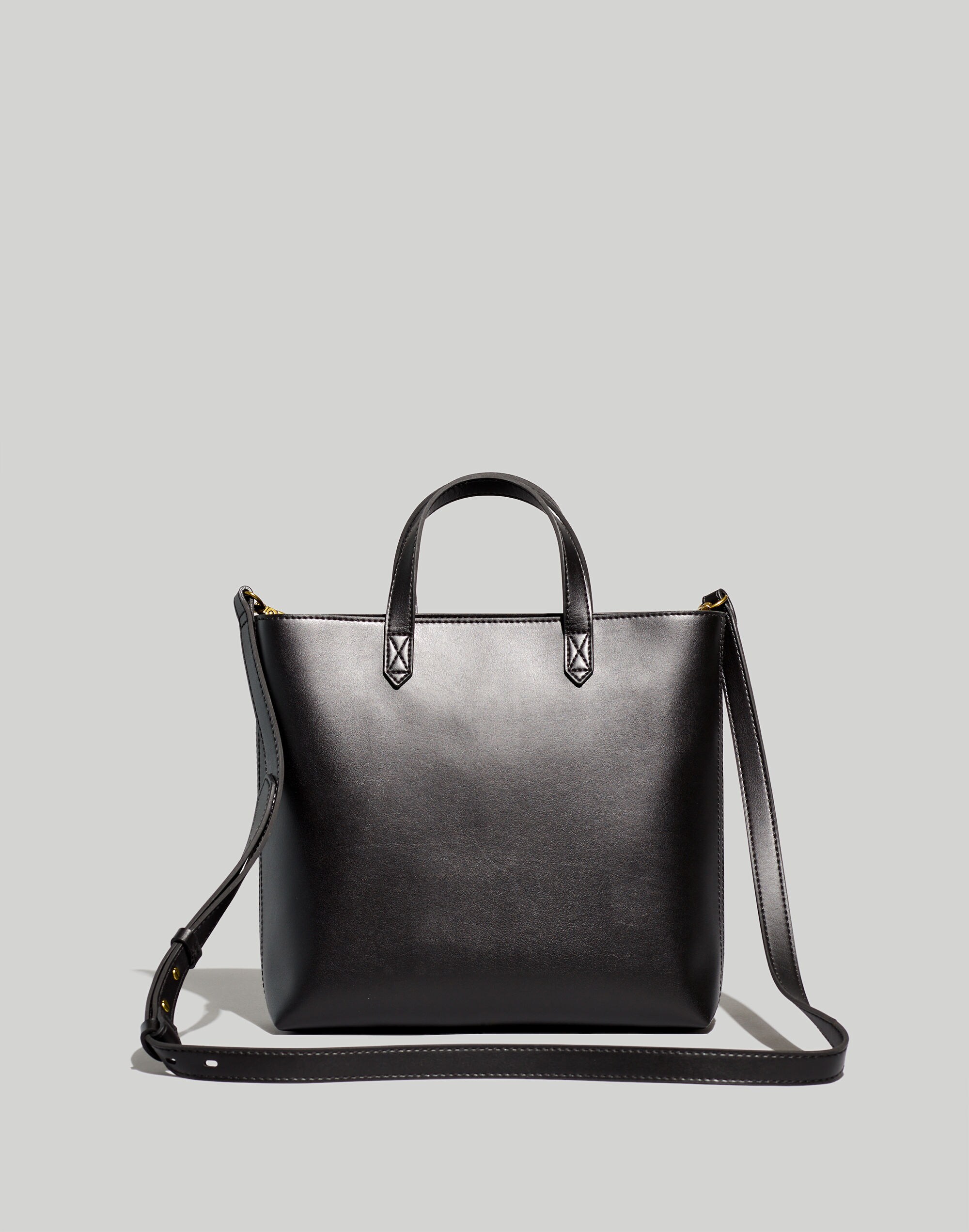 NE419_BK5229_ld?wid=700&hei=