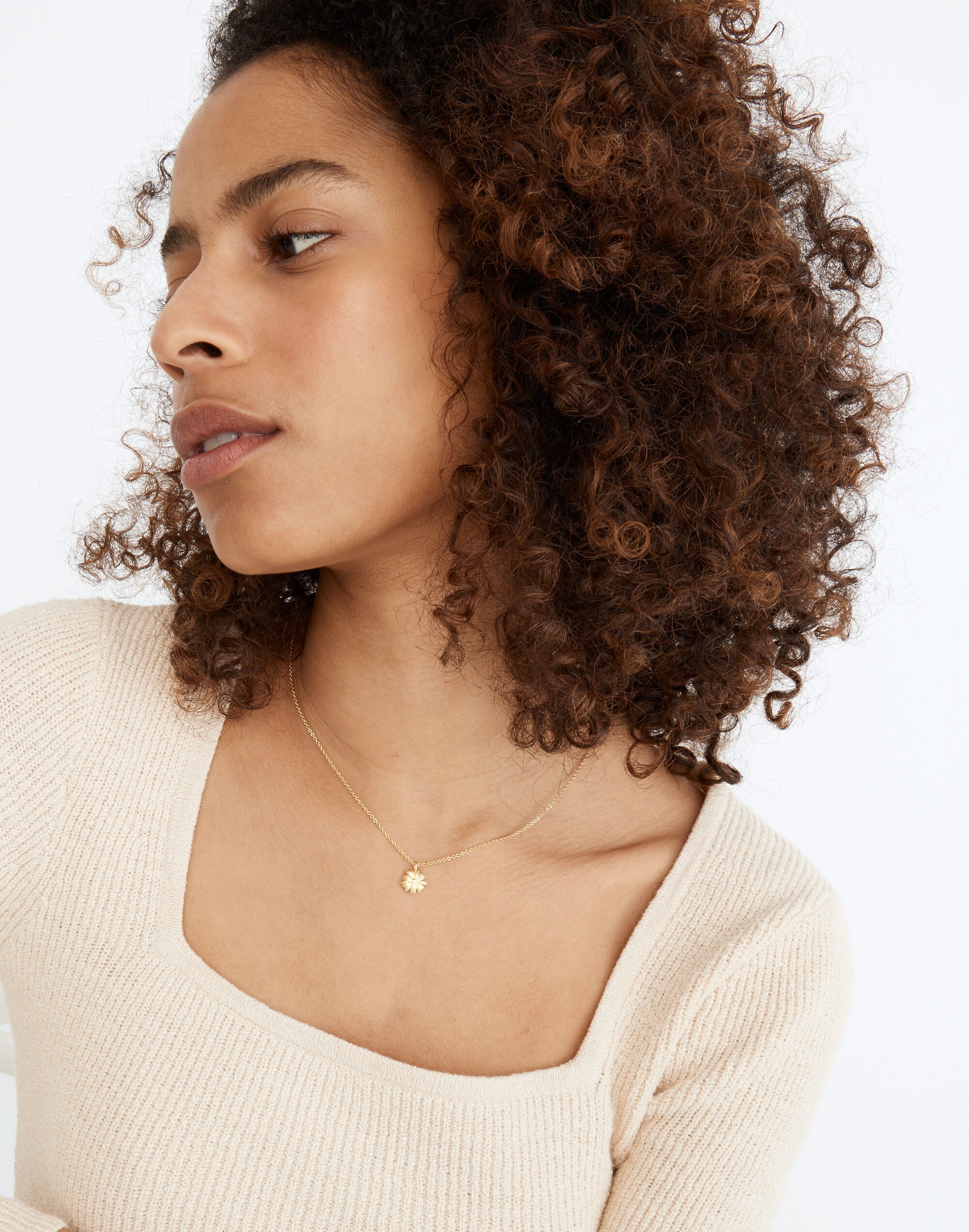 Mojave Daisy Pendant Necklace