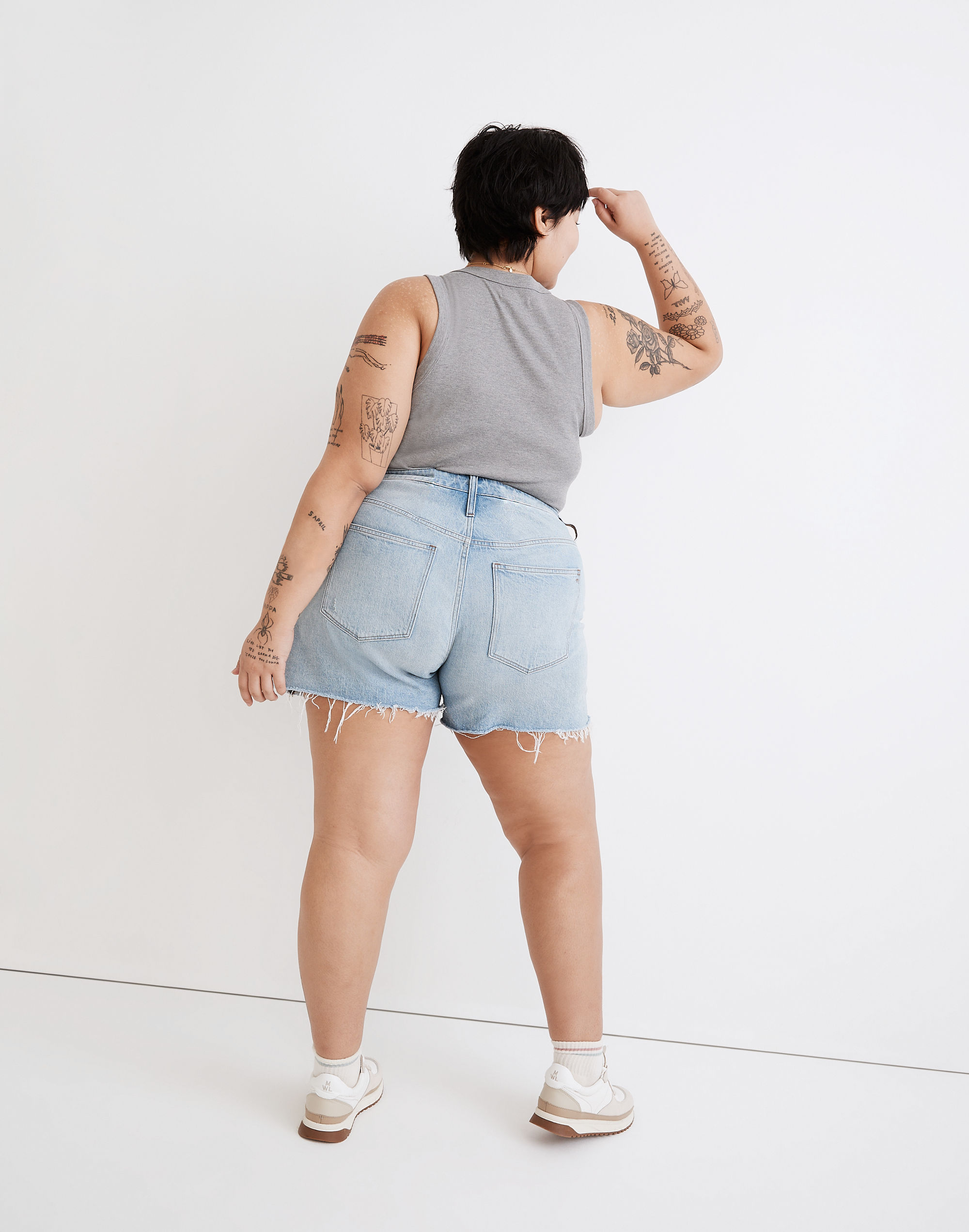 Plus High-Rise Denim Shorts in Astell Wash: Ripped Edition