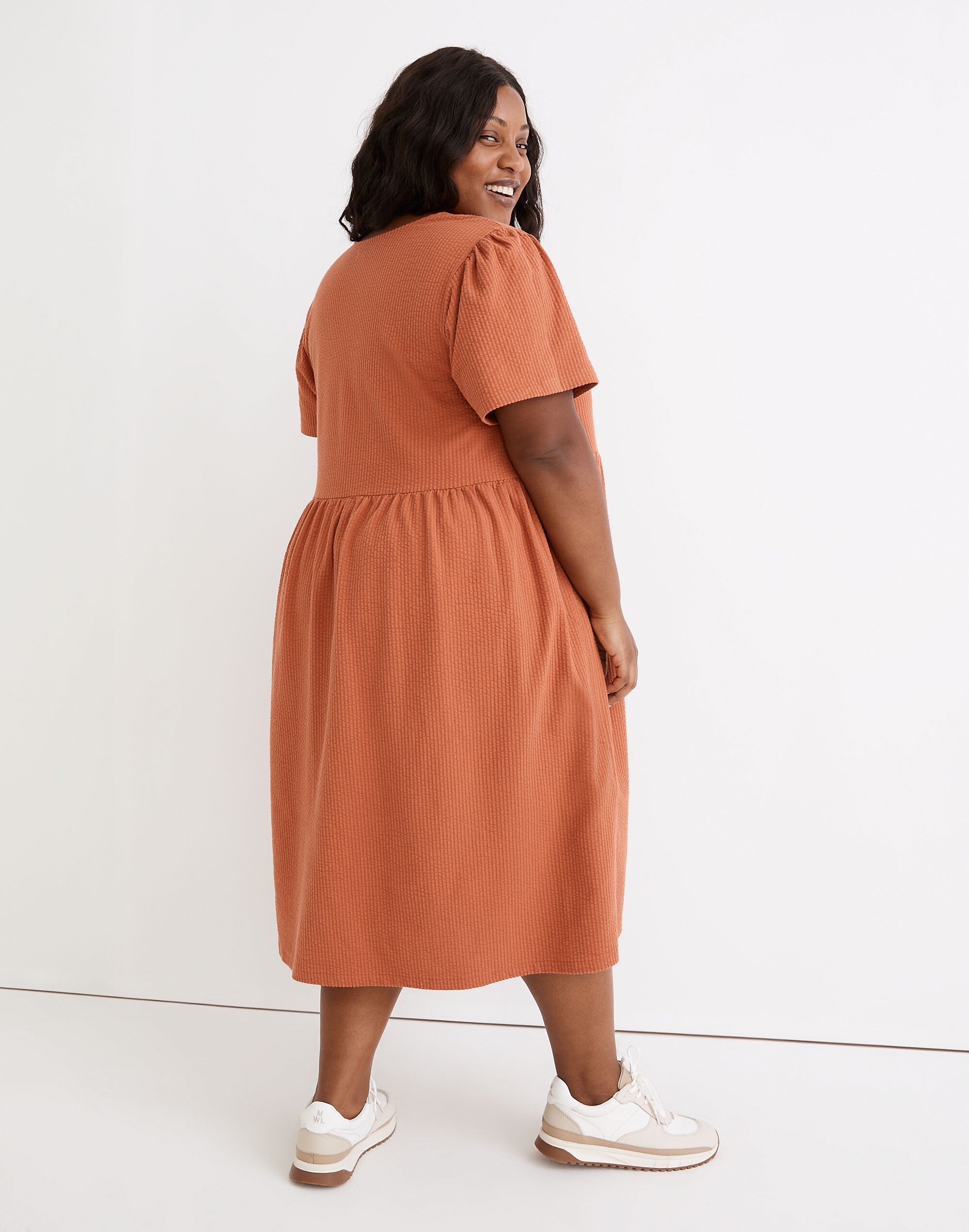 Plus Seersucker Knit Button-Front Midi Dress