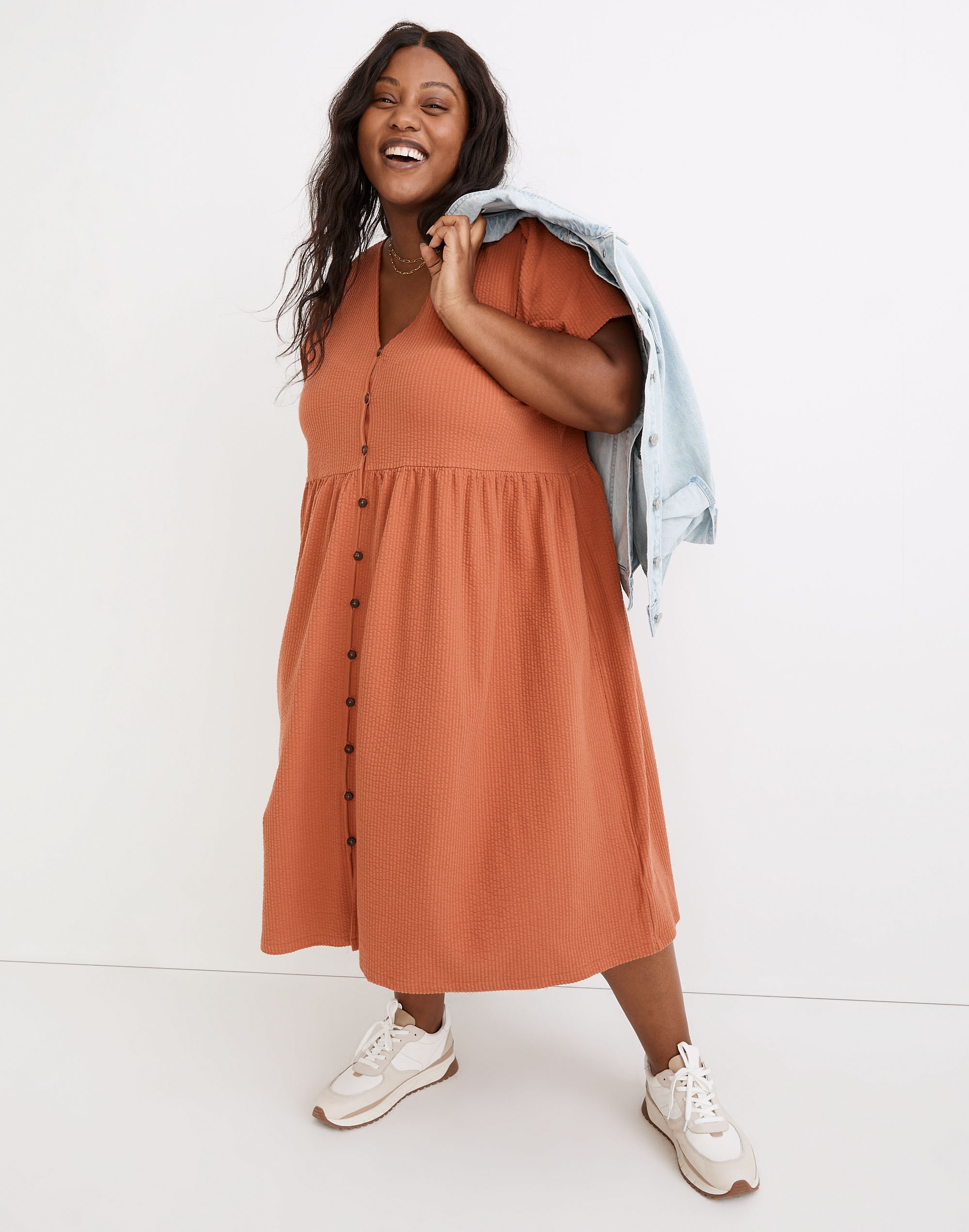 Plus Seersucker Knit Button-Front Midi Dress