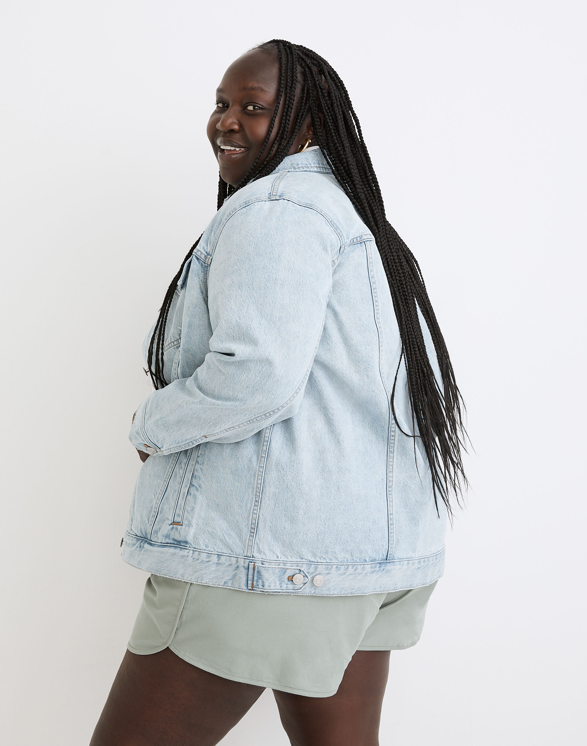 The Plus Oversized Trucker Jean Jacket in Fitzgerald Wash