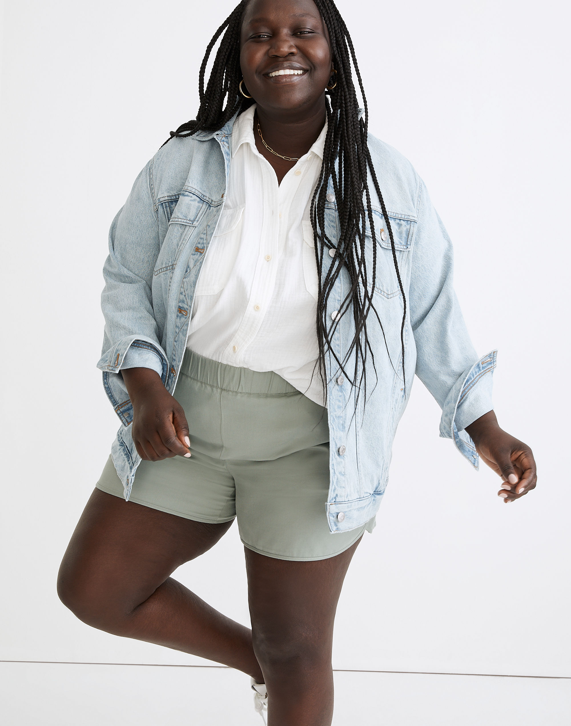 The Plus Oversized Trucker Jean Jacket in Fitzgerald Wash