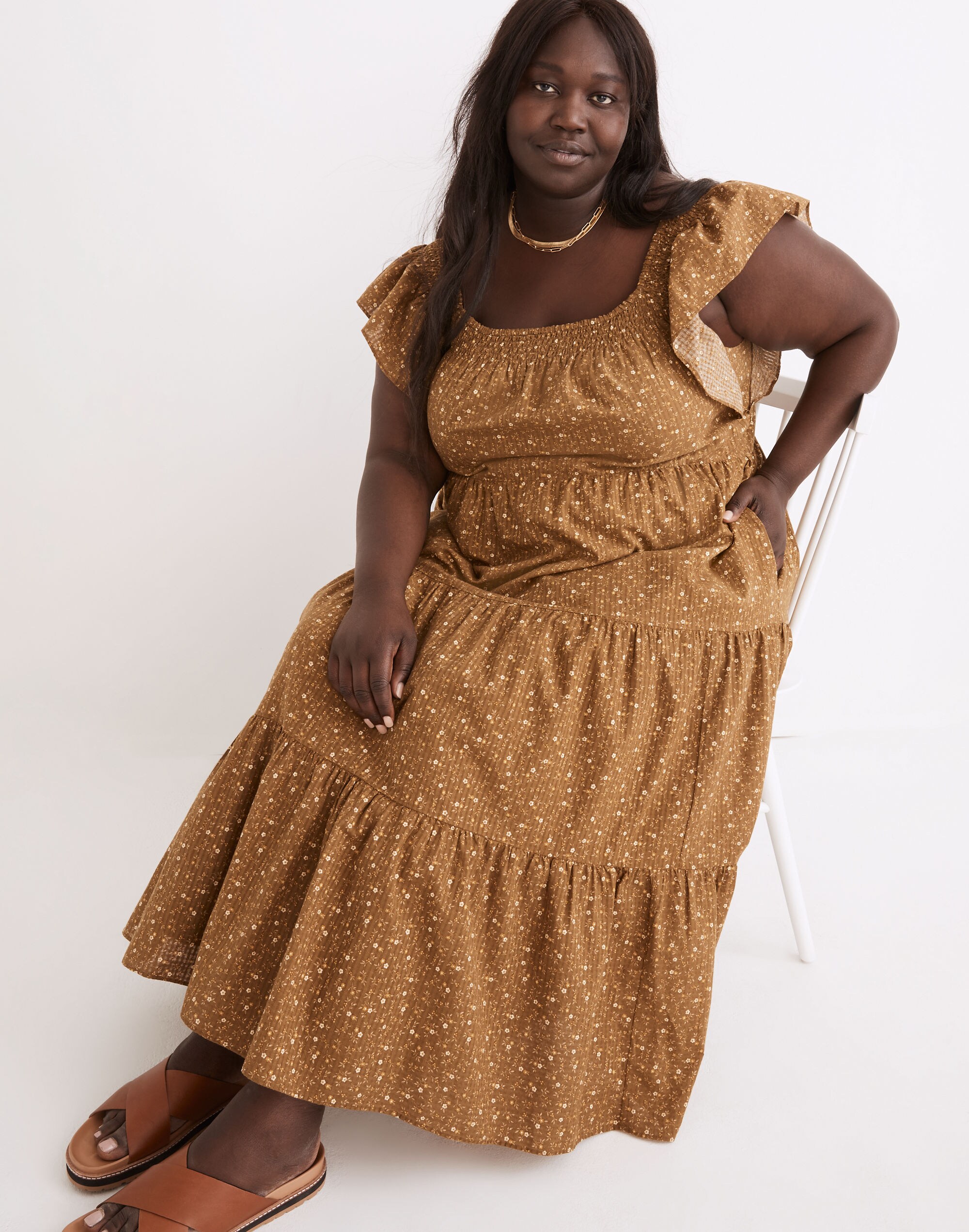 Plus Ruffle-Sleeve Tiered Midi Dress in Daisy Stitch