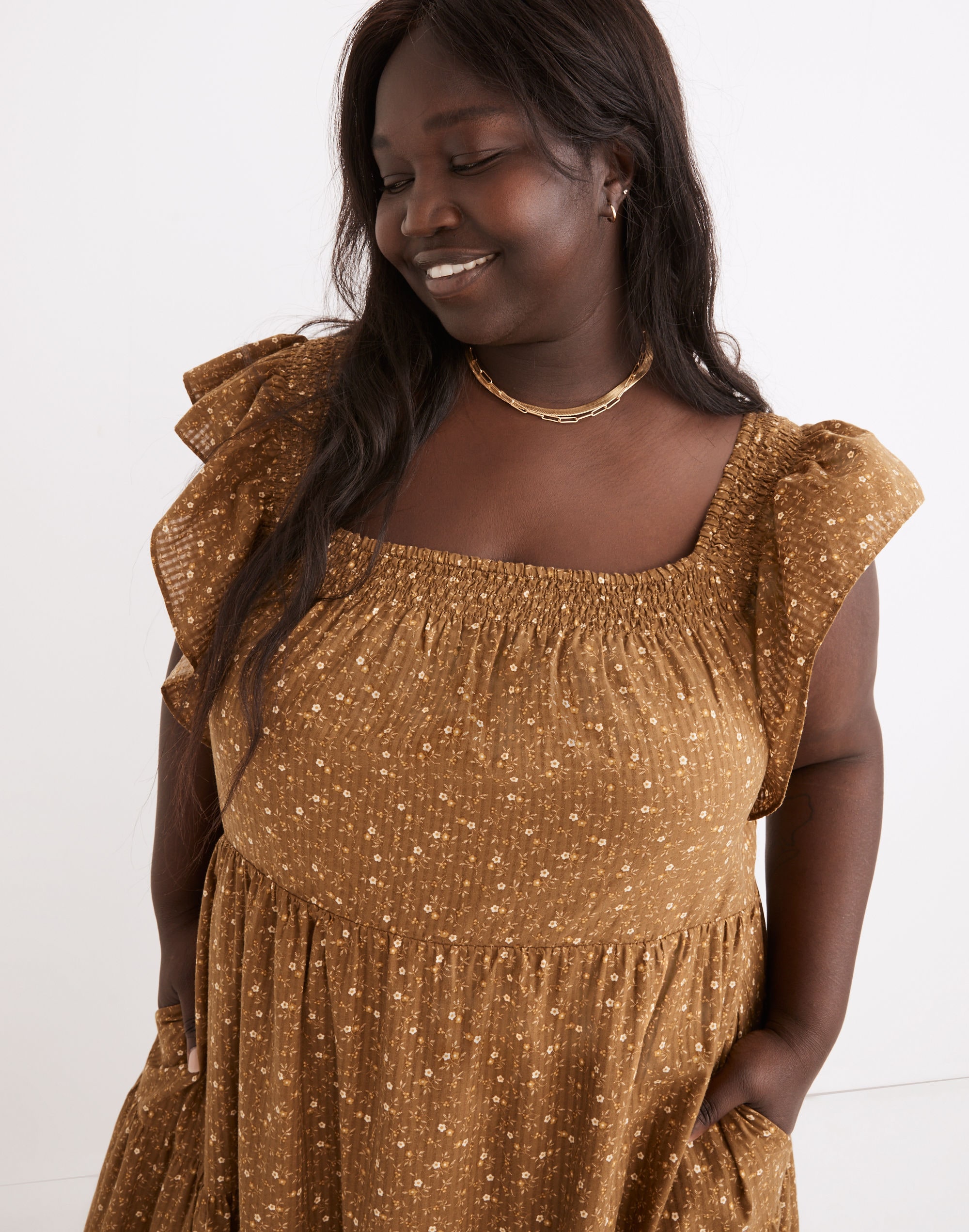 Plus Ruffle-Sleeve Tiered Midi Dress in Daisy Stitch