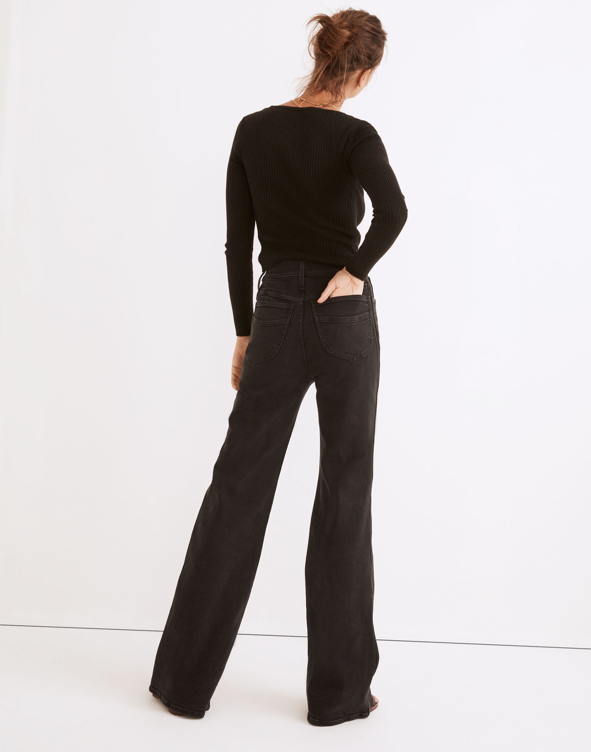 11" High-Rise Flare Jeans in Crosson Wash