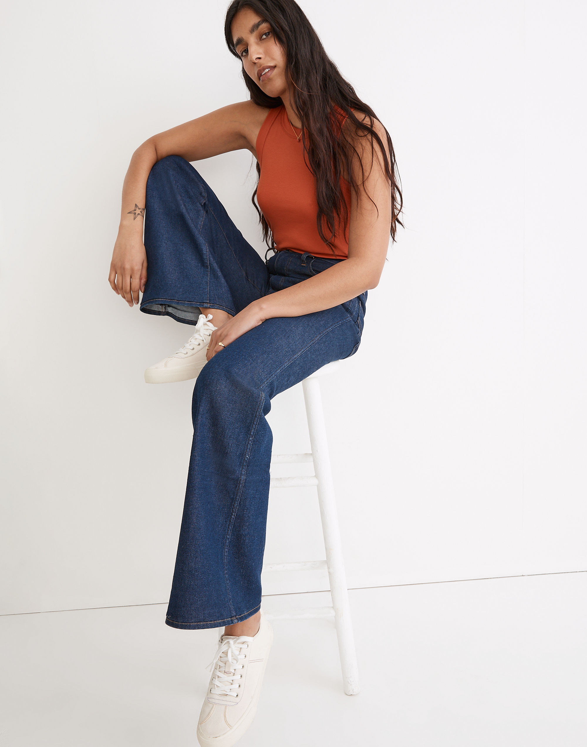 11" High-Rise Flare Jeans in Wrenford Wash