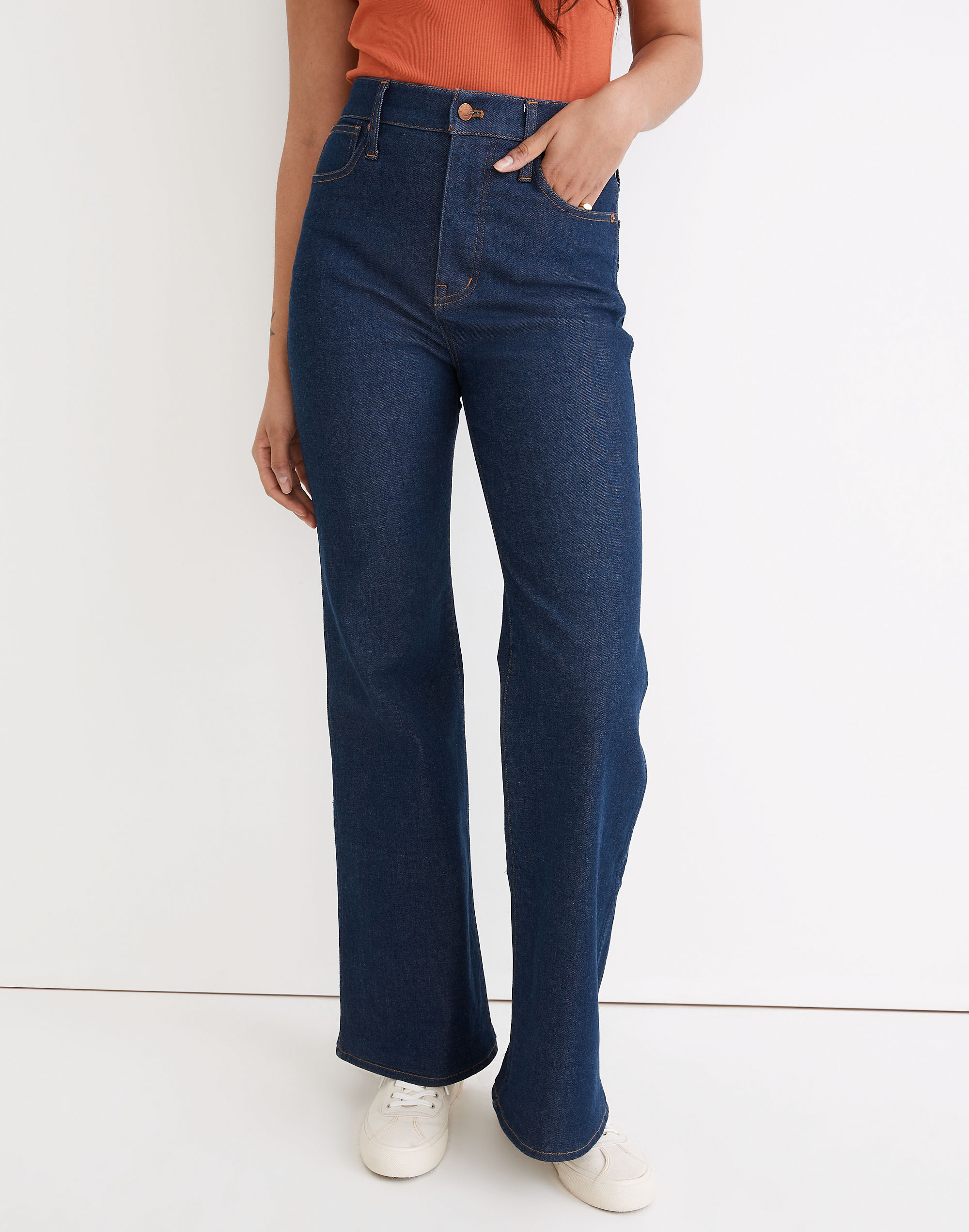 11" High-Rise Flare Jeans in Wrenford Wash
