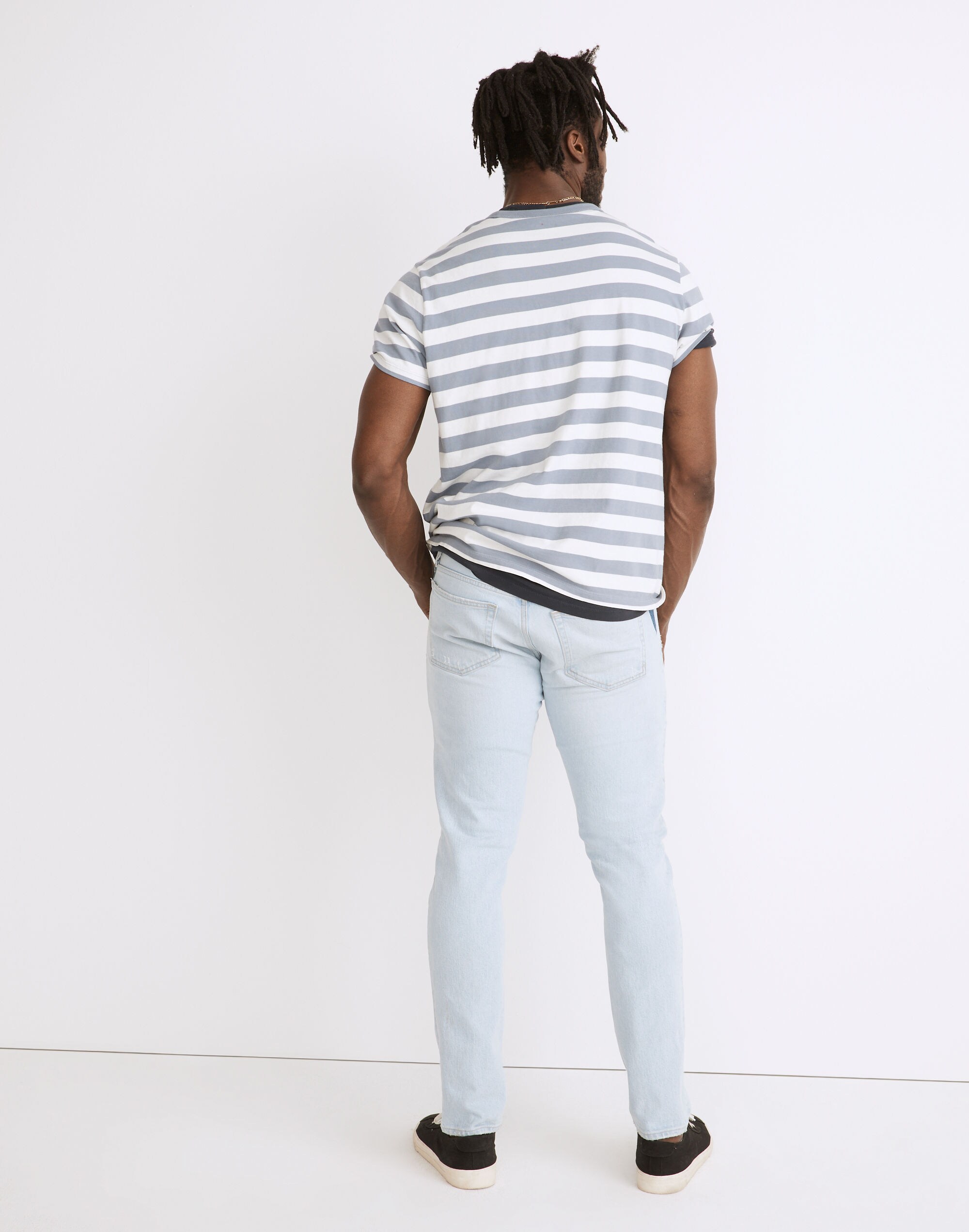 Athletic Slim Jeans in Benefield Wash
