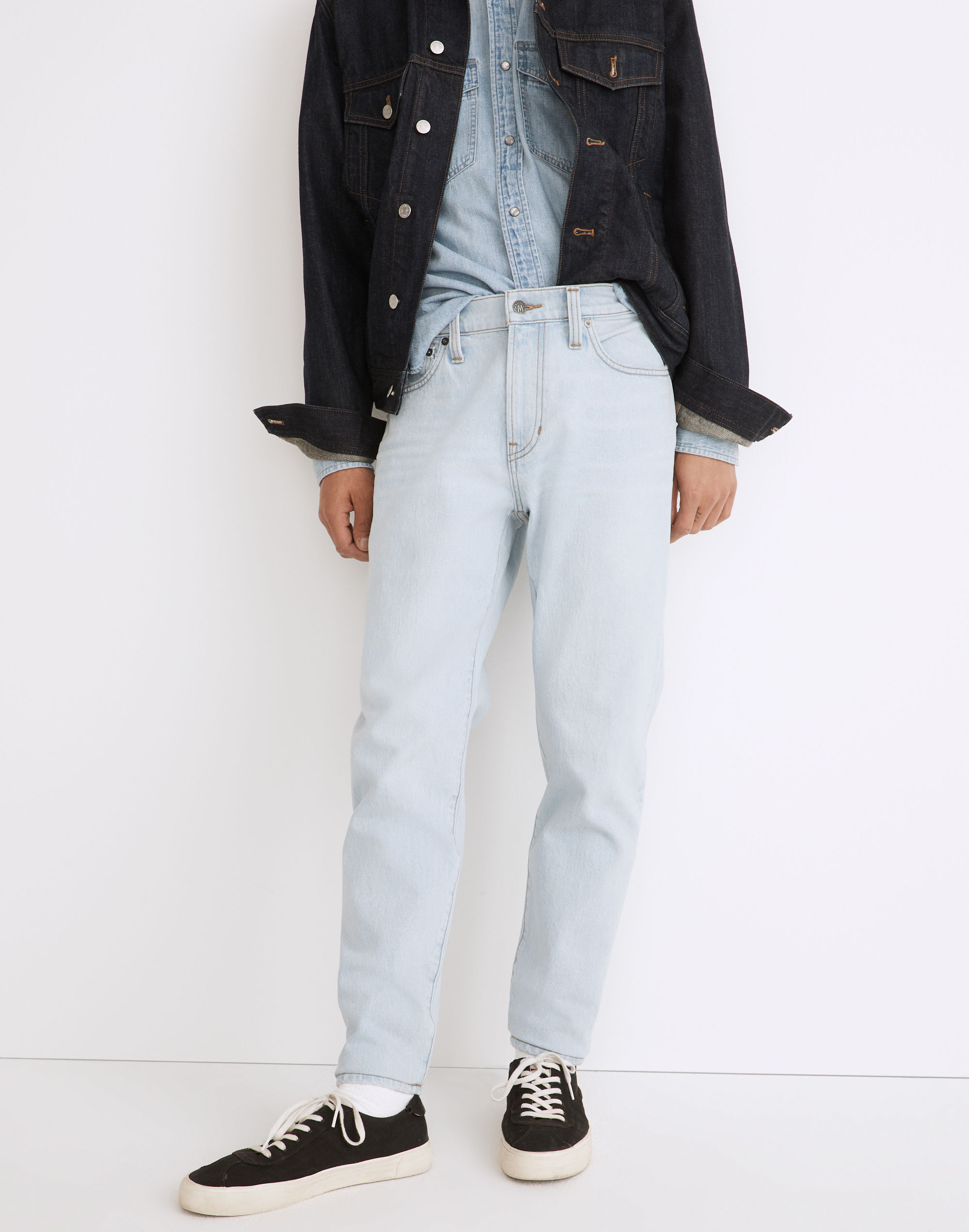 Relaxed Taper Jeans