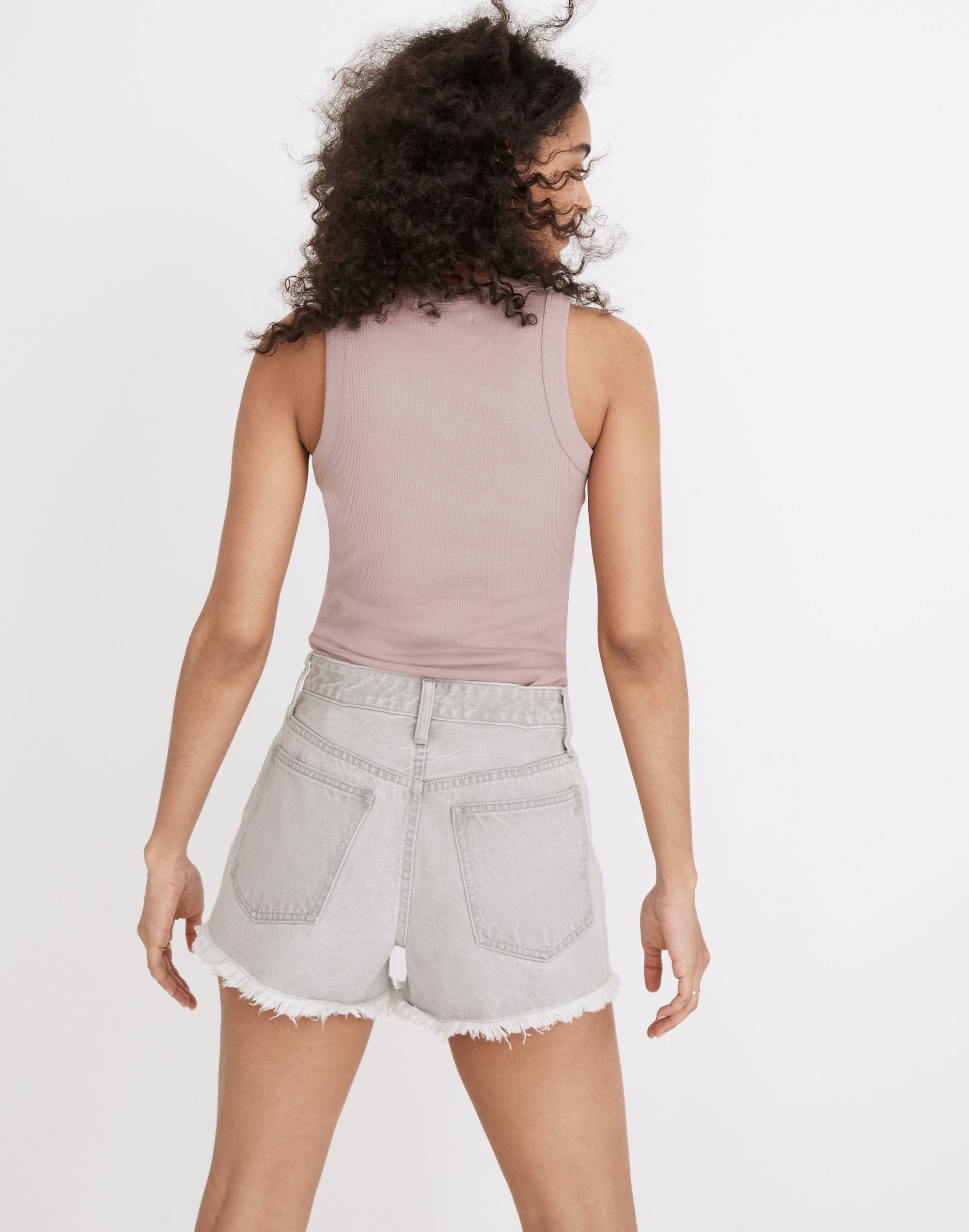 Relaxed Denim Shorts in Vervain Wash