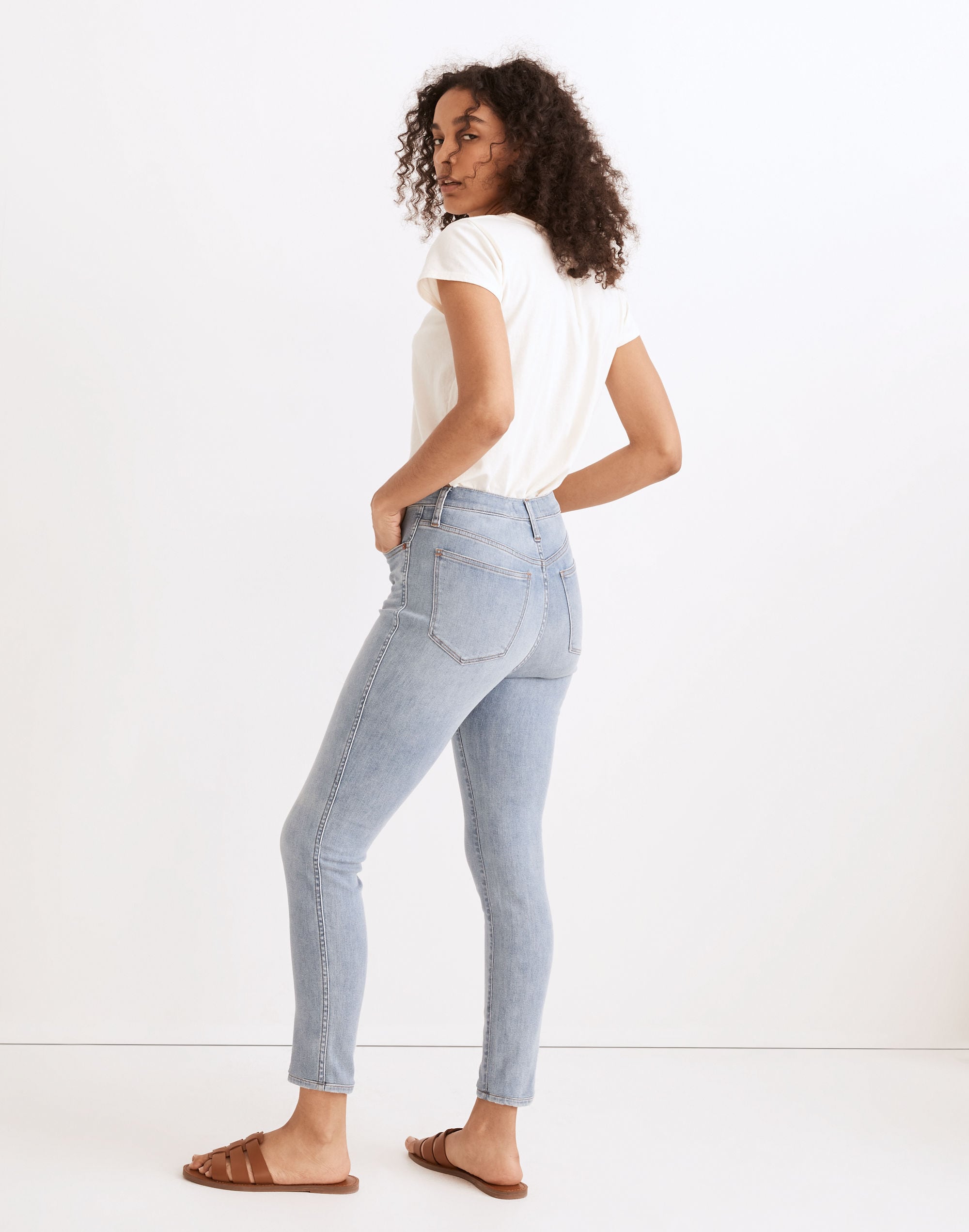 Petite 10" High-Rise Skinny Crop Jeans in Carlton Wash