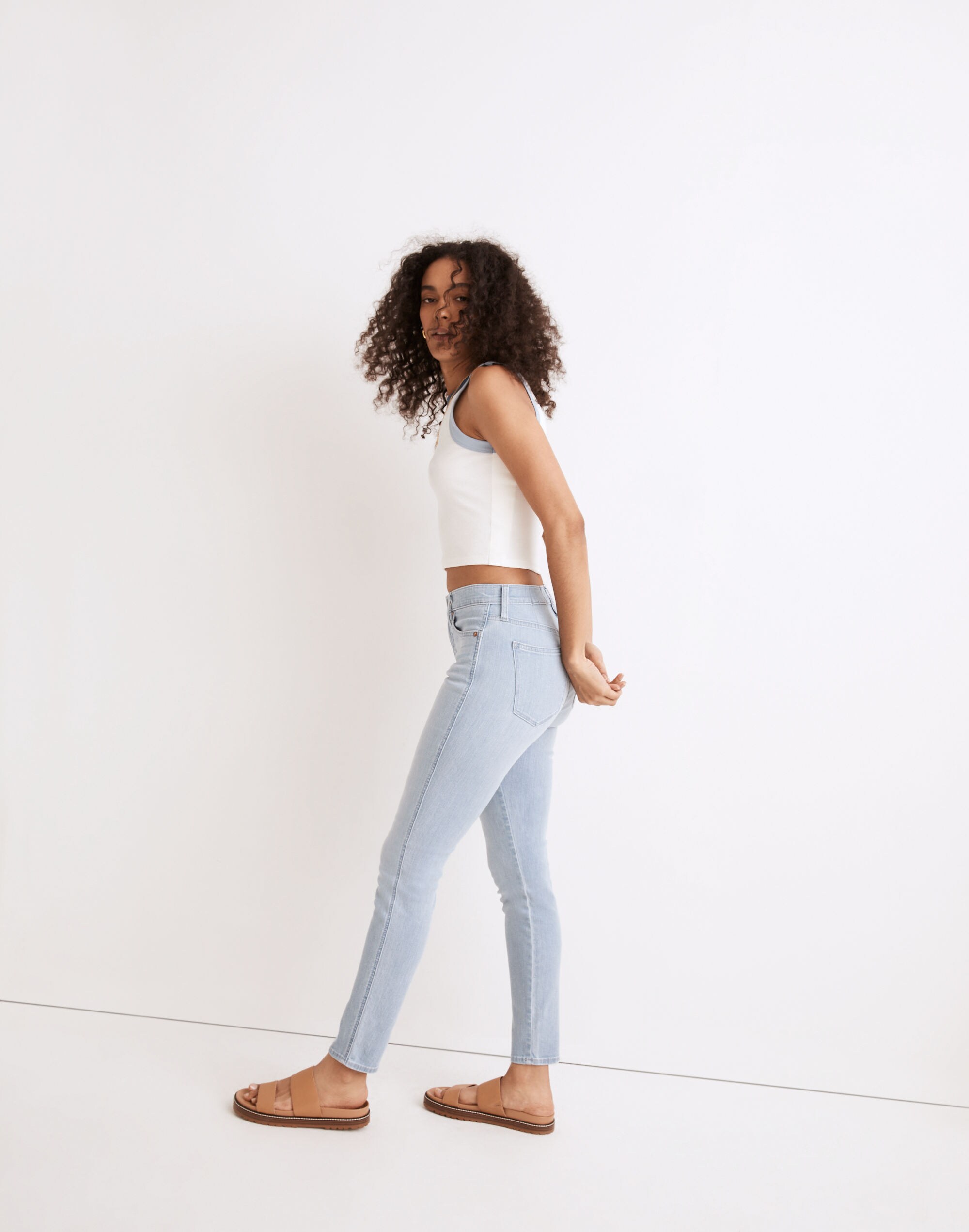 10" High-Rise Skinny Jeans in Longton Wash