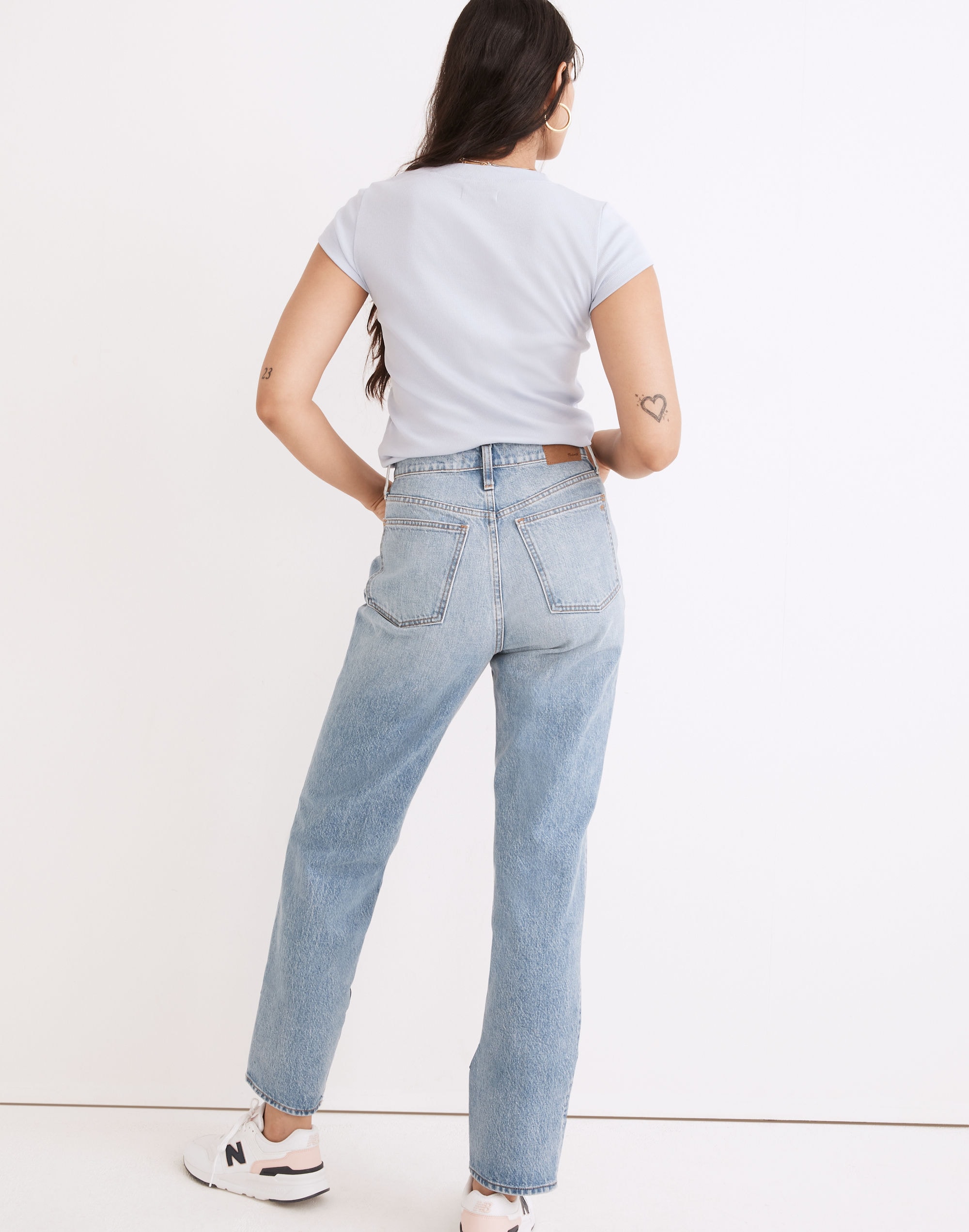 The Perfect Vintage Straight Jean in Seyland Wash