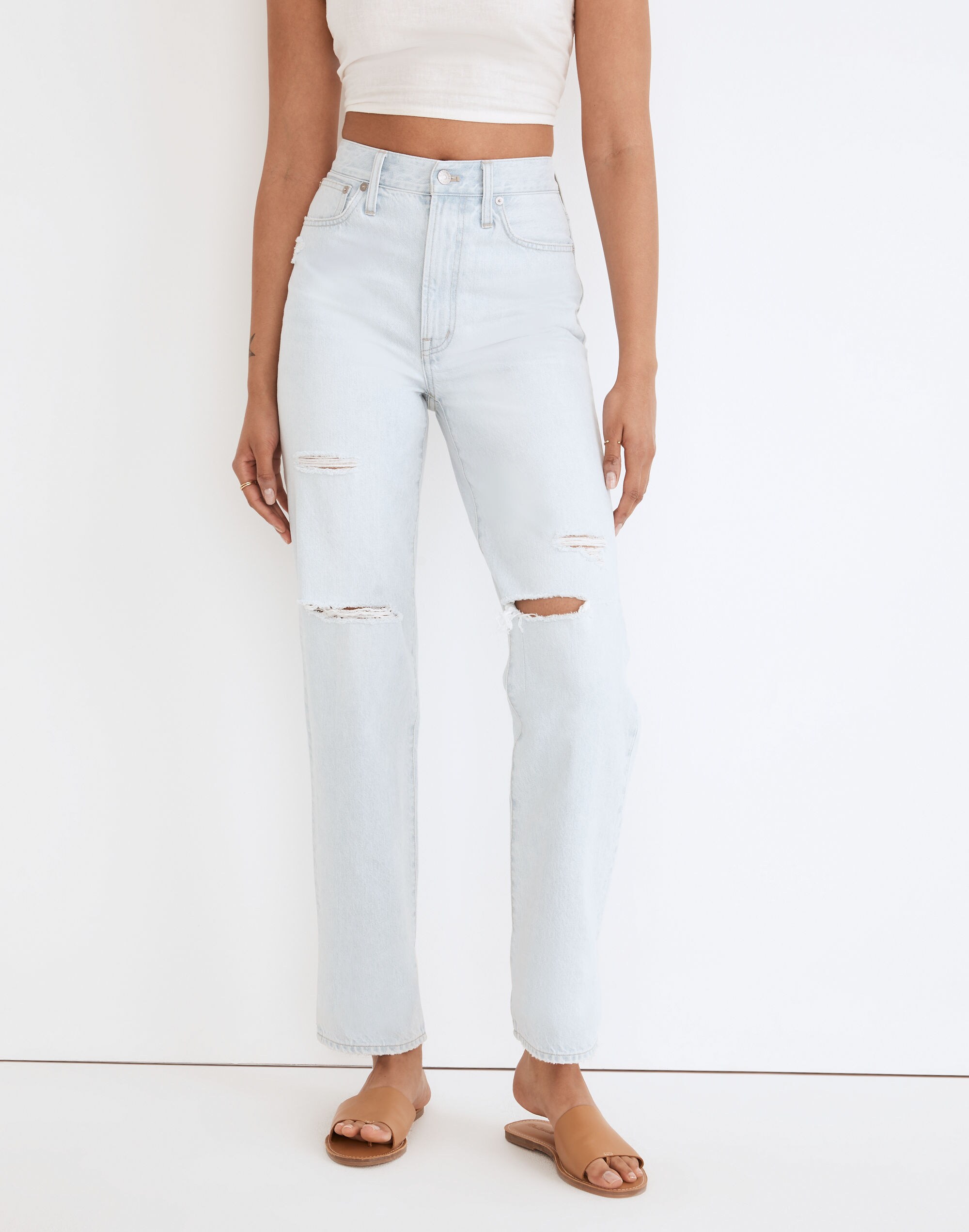 The Perfect Vintage Straight Jean in Pearse Wash: Destructed Edition