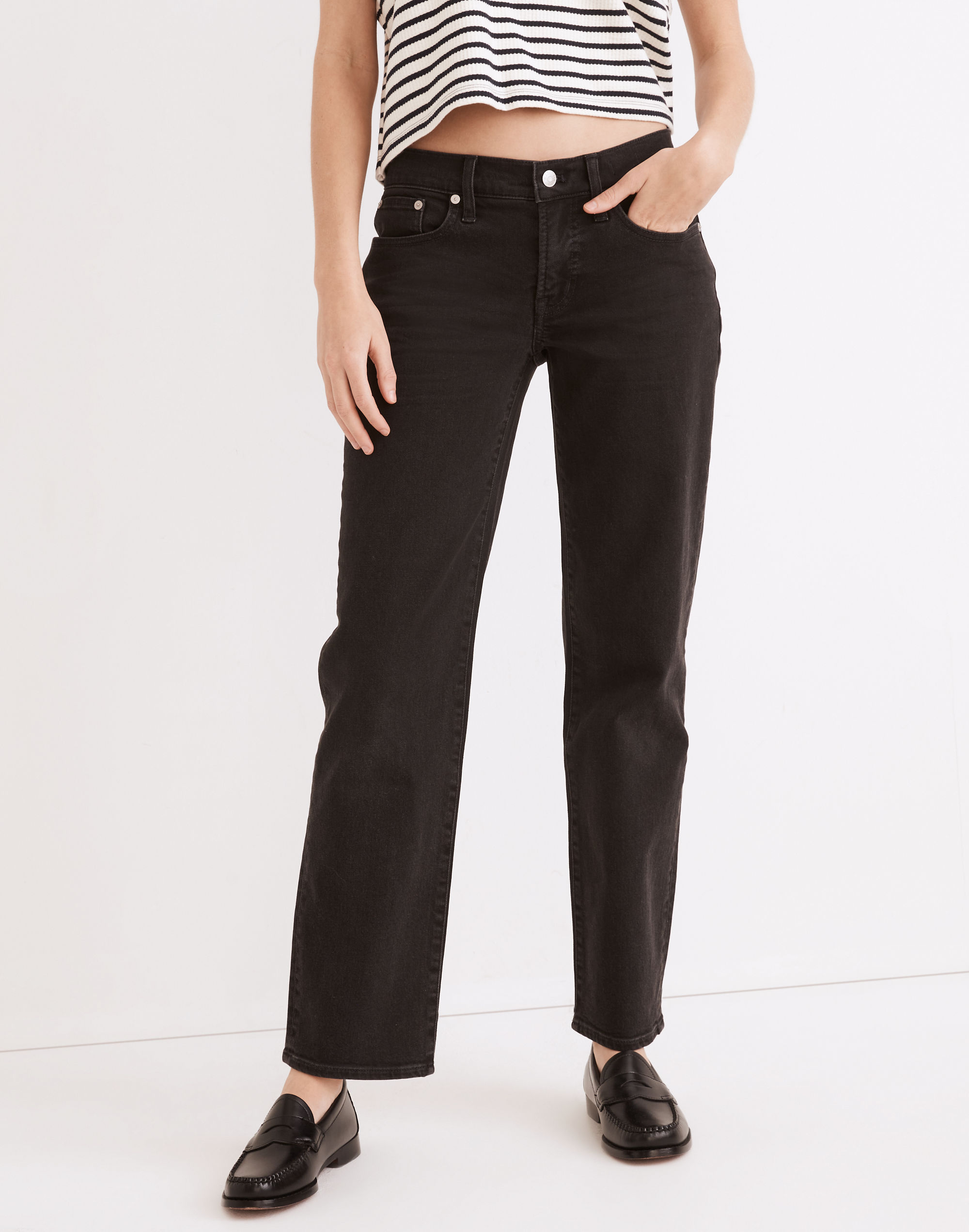 The Low-Rise Perfect Vintage Straight Jean in Lunar Wash