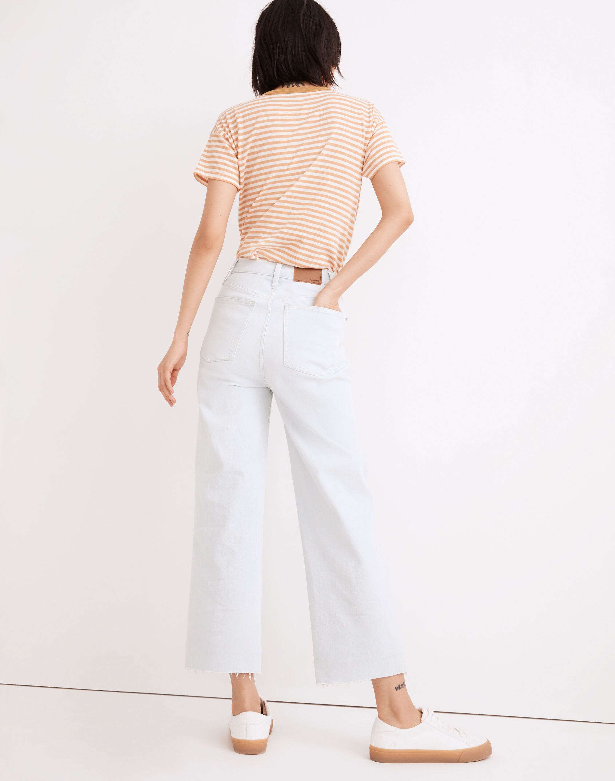 The Petite Perfect Vintage Wide-Leg Crop Jean in Bosworth Wash: Raw-Hem Edition