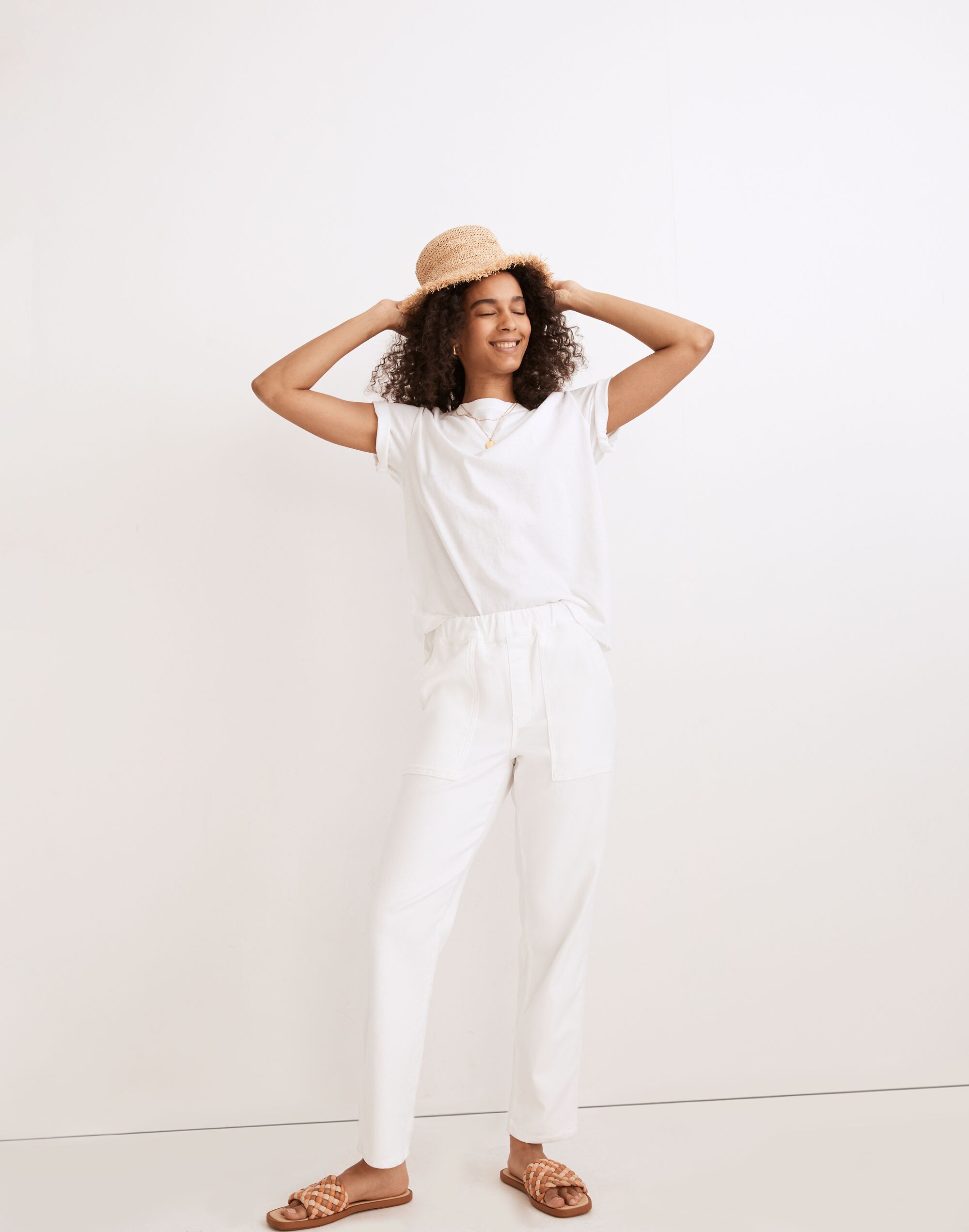 pull-on relaxed jeans in tile white