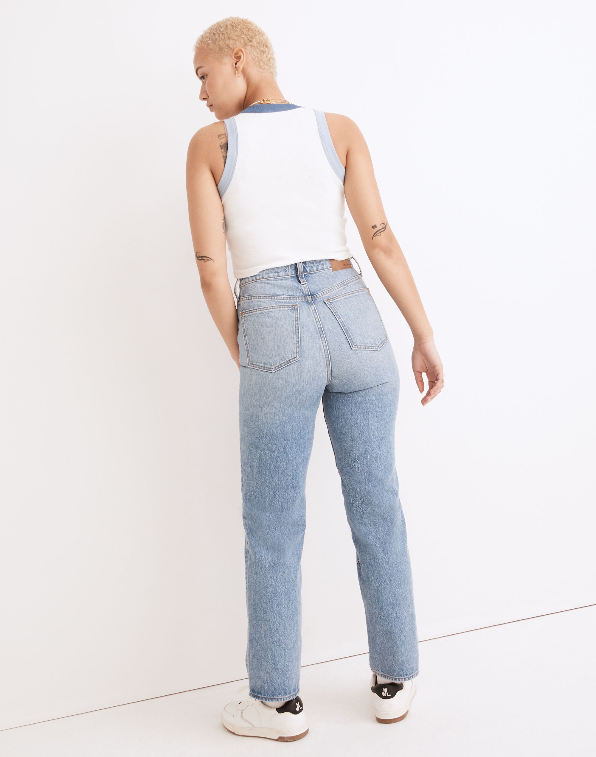 The Curvy Perfect Vintage Straight Jean in Seyland Wash