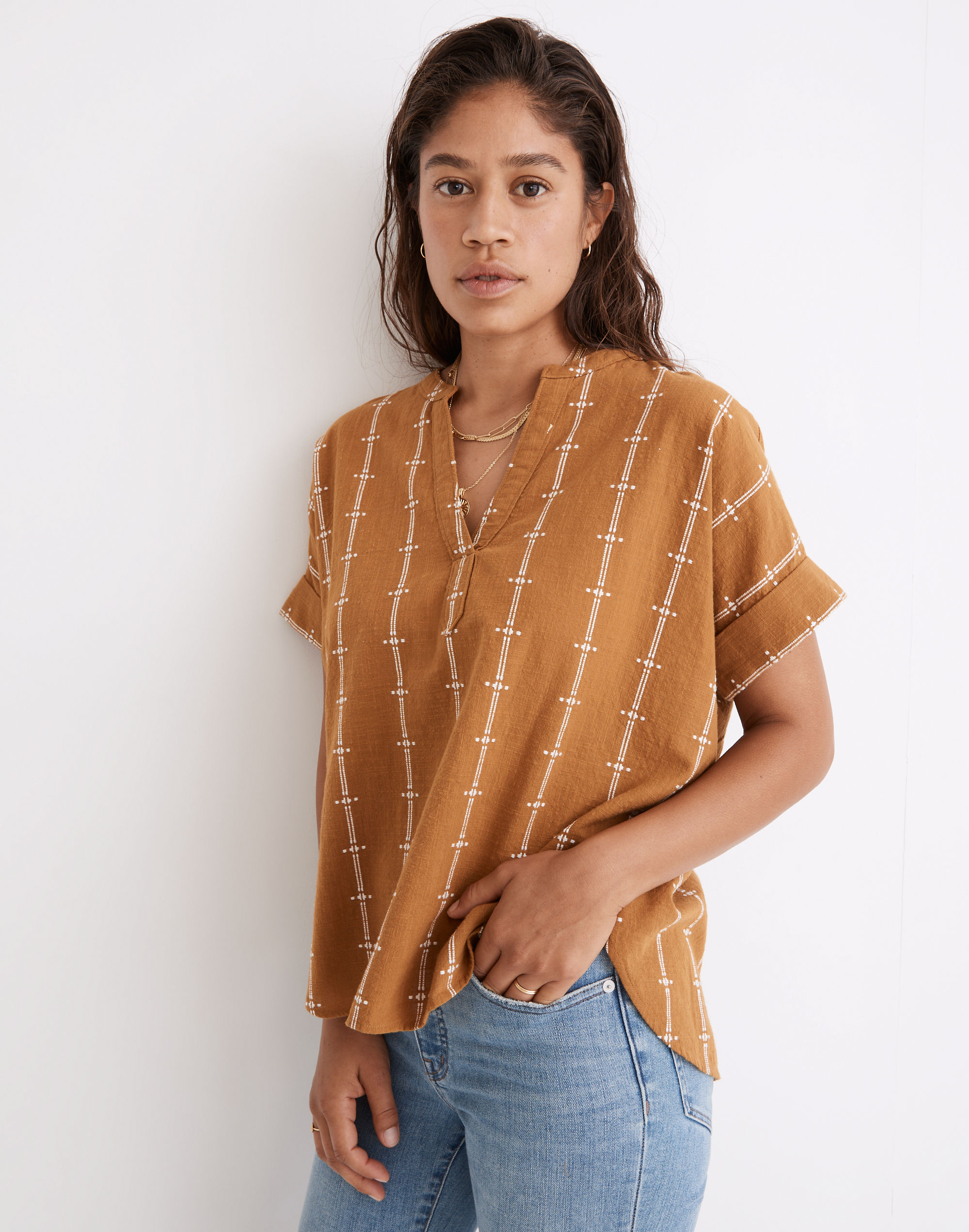 Lakeline Popover Shirttail Top in Jacquard Stripe
