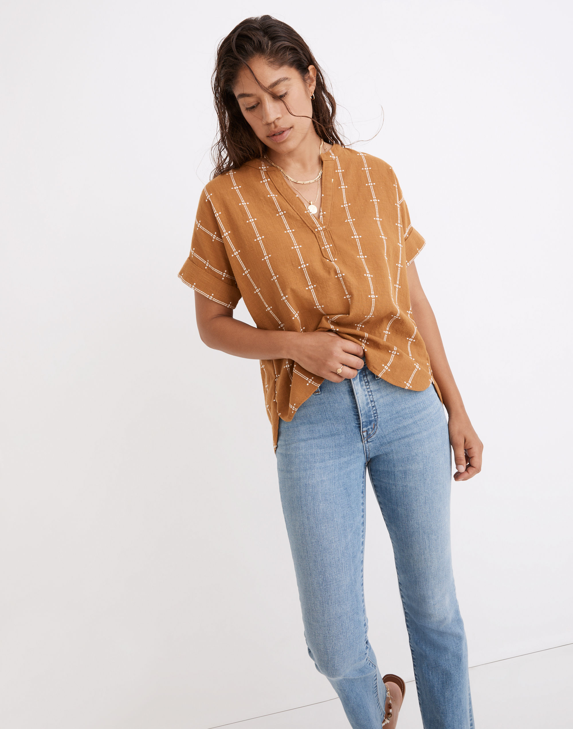 Lakeline Popover Shirttail Top in Jacquard Stripe