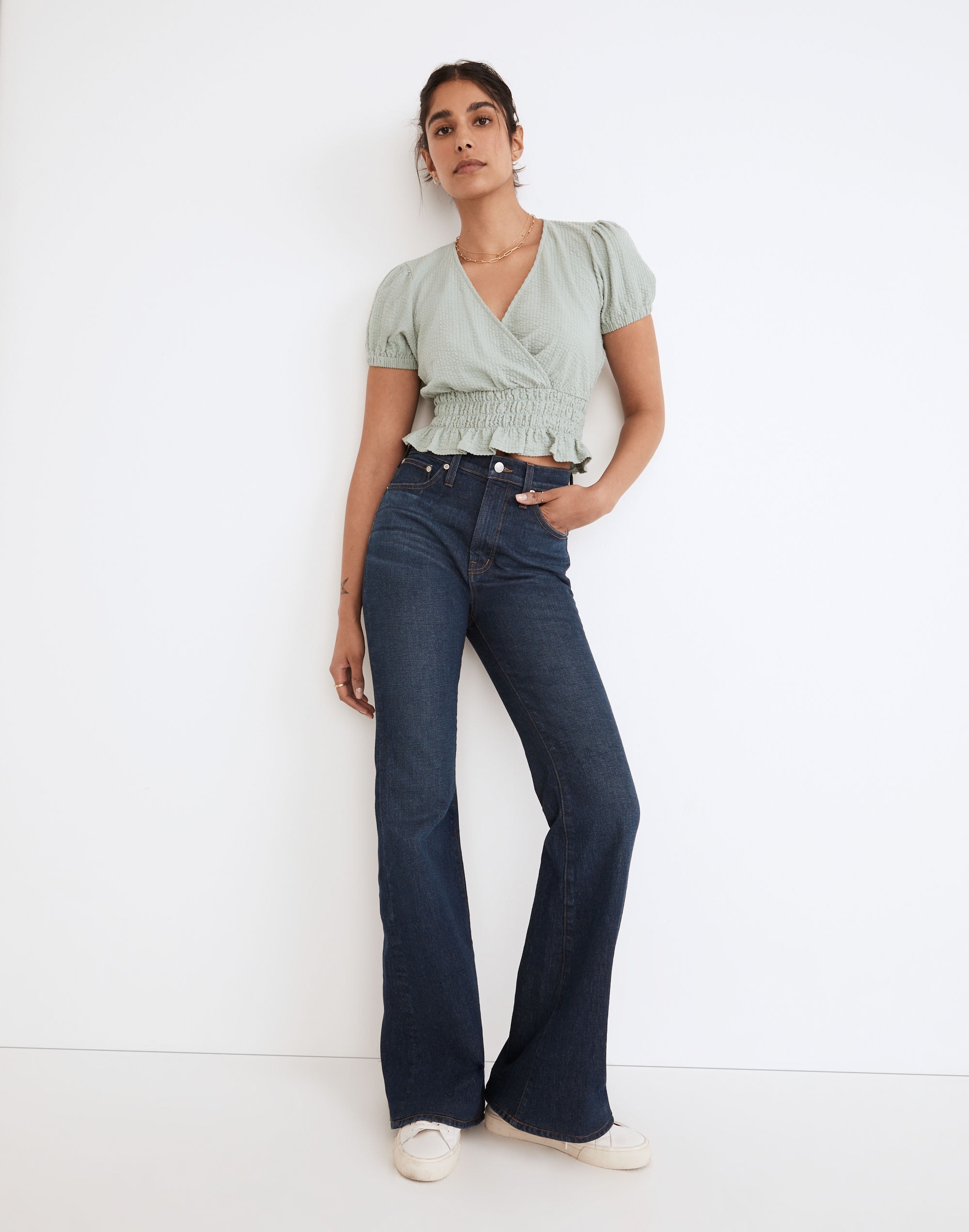 The Perfect Vintage Flare Jean in Beaucourt Wash