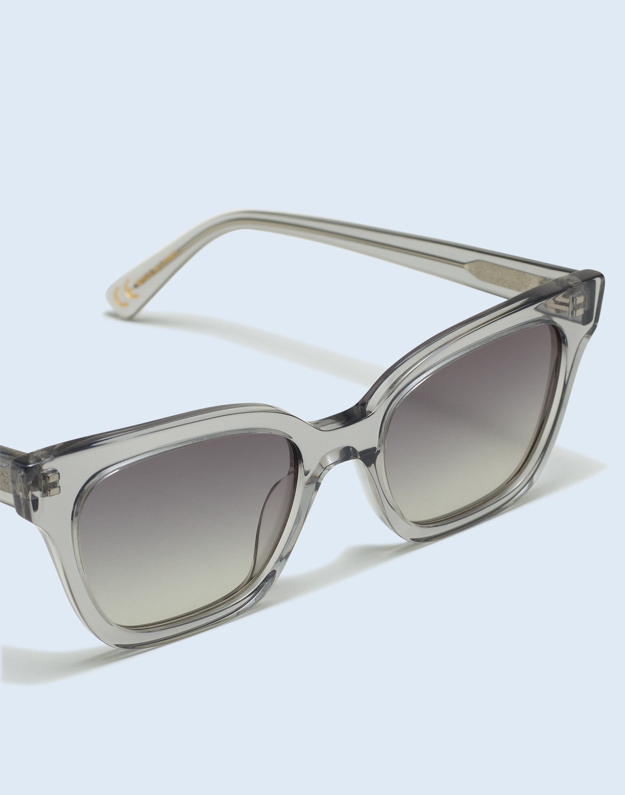 Shop Mw Pierport Sunglasses In Dusk Grey