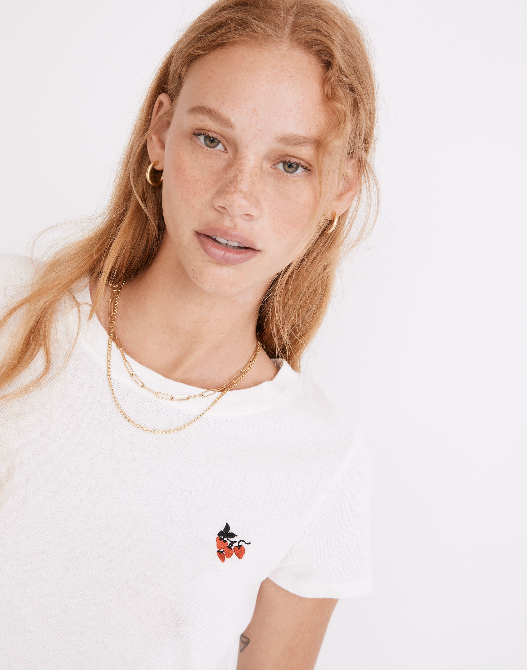 Strawberry Embroidered (Re)sourced Cotton Shrunken Shirttail Tee