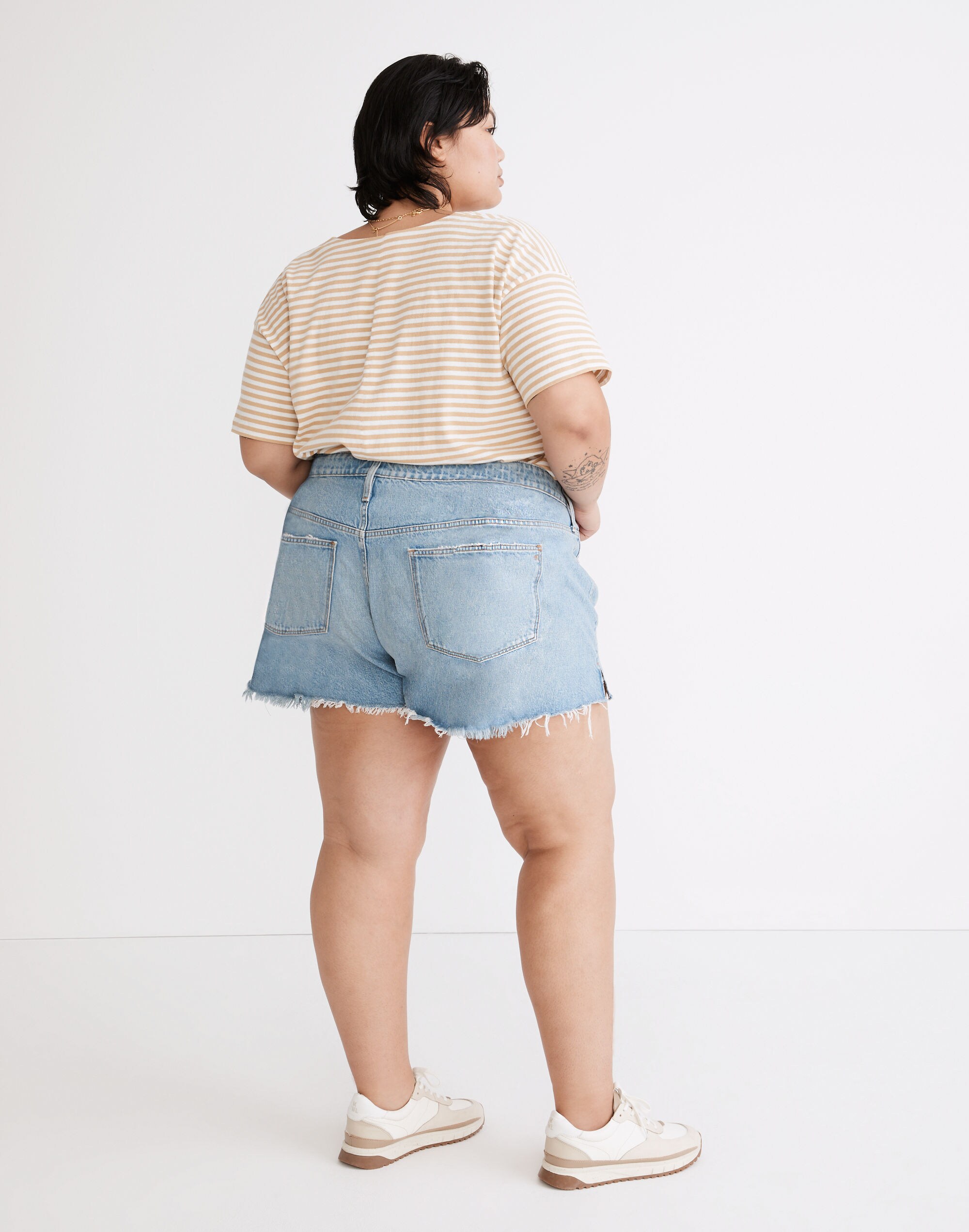 Plus Relaxed Denim Shorts in Madera Wash: Side-Slit Edition