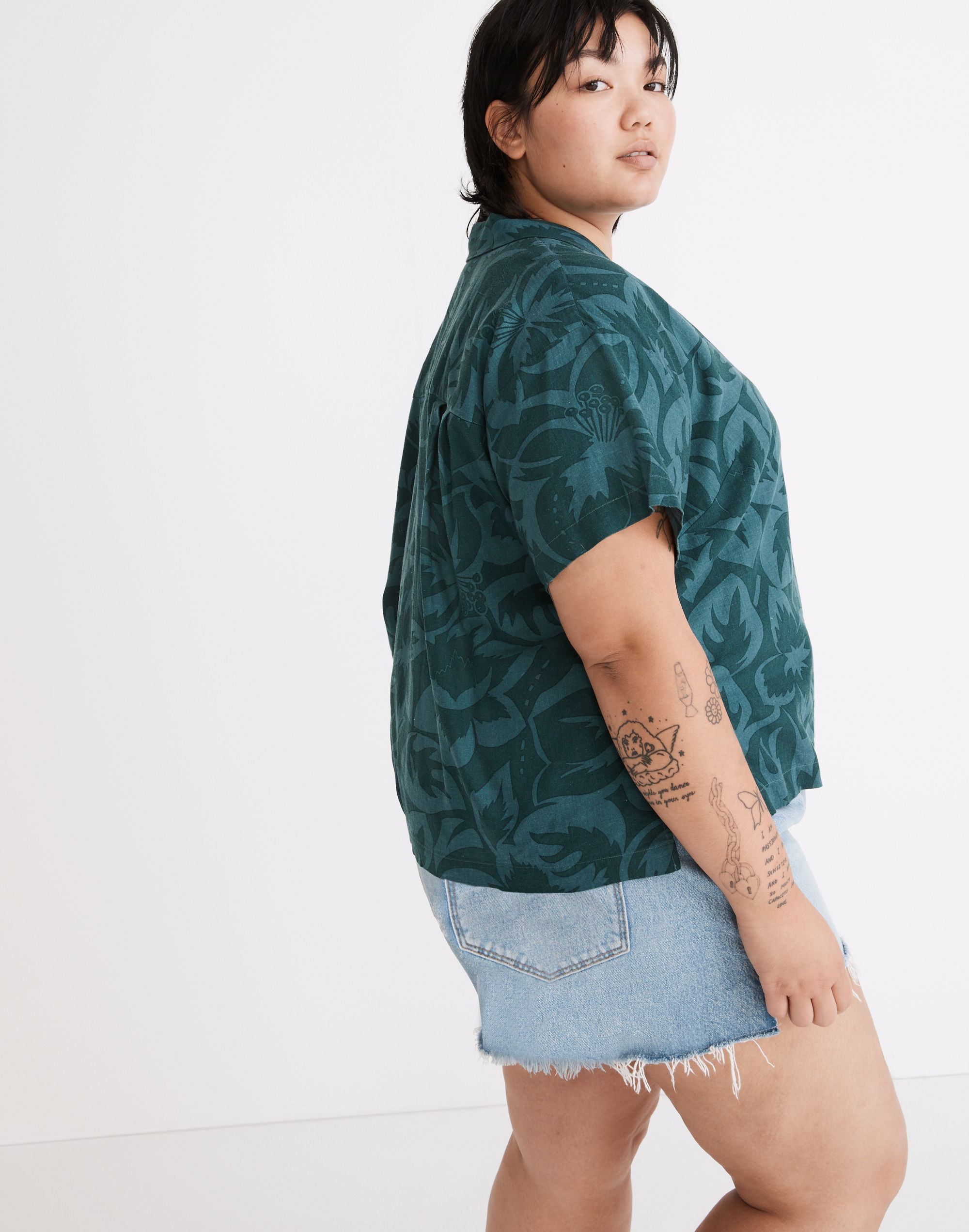 Plus Linen-Blend Camp Shirt in Tropicale Floral