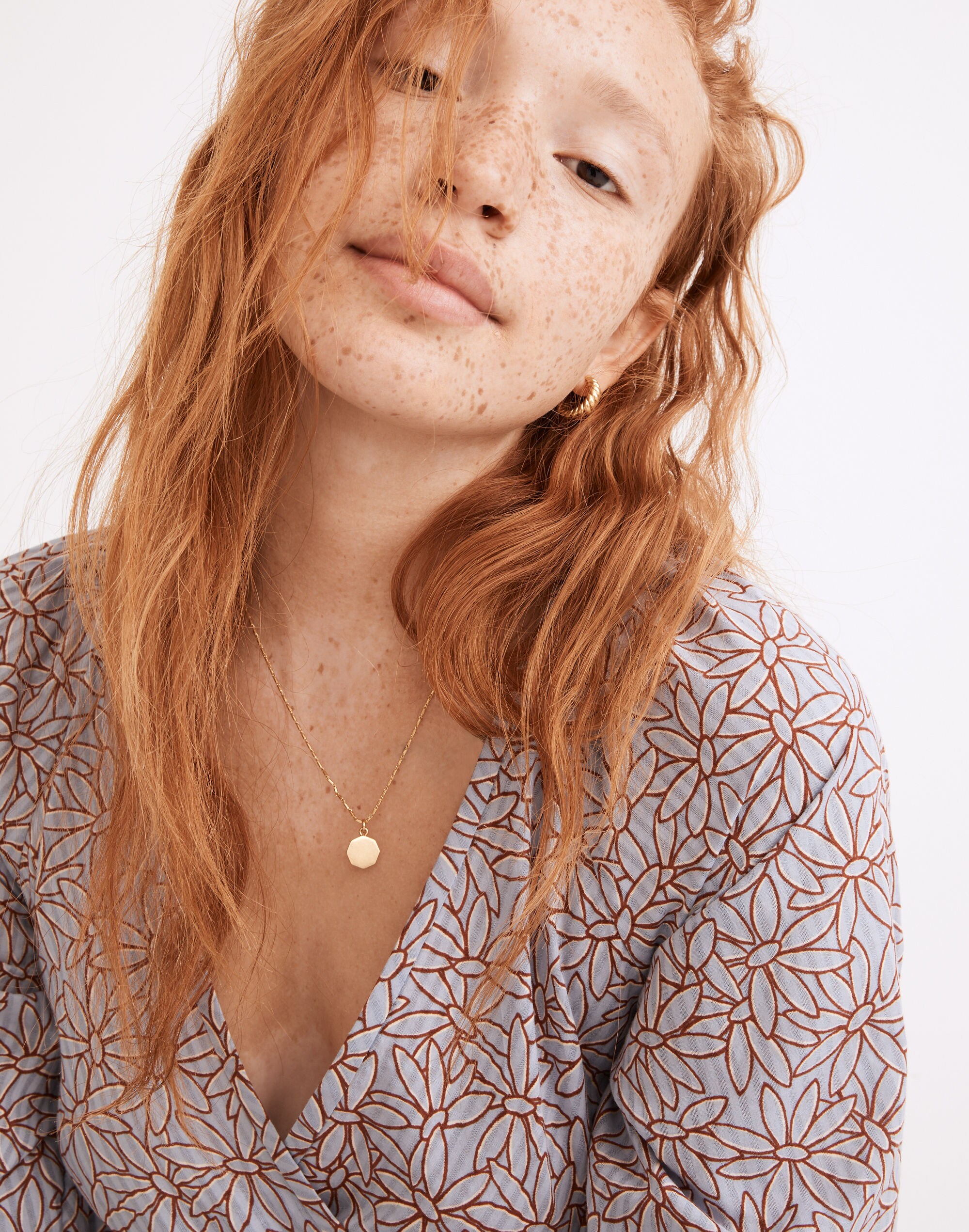 Marianna Puff-Sleeve Midi Dress in Dream-On Daisies