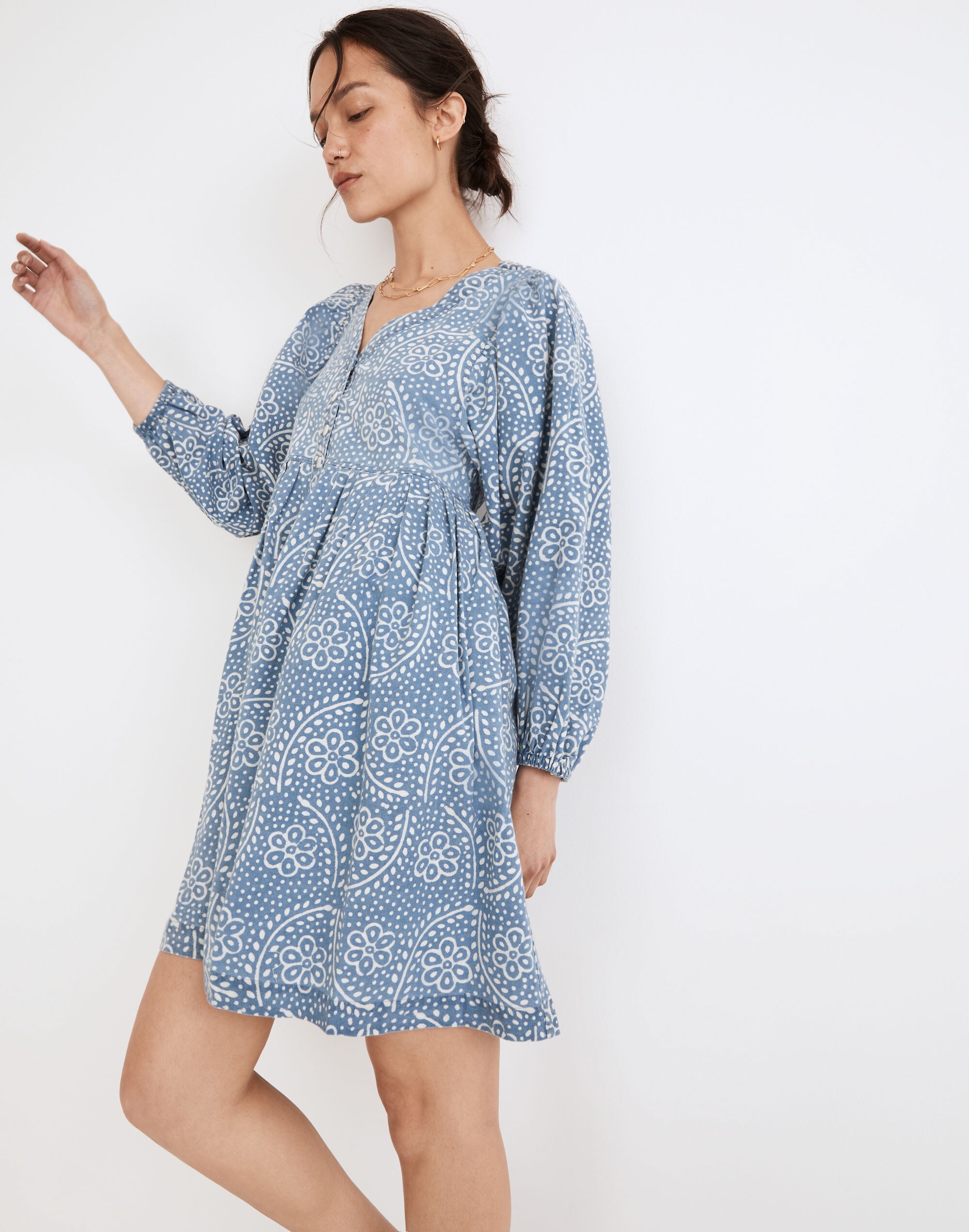 Bubble-Sleeve Button-Front Mini Dress in Indigo Paisley