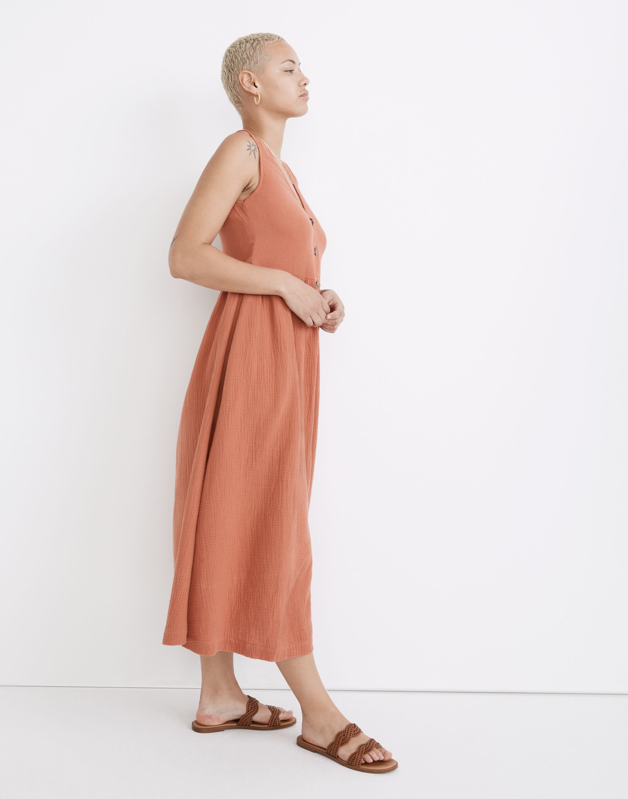 madewell lightspun v neck midi dress Madewell Women's Lightspun Tiered Button Front Midi Dress - Blue