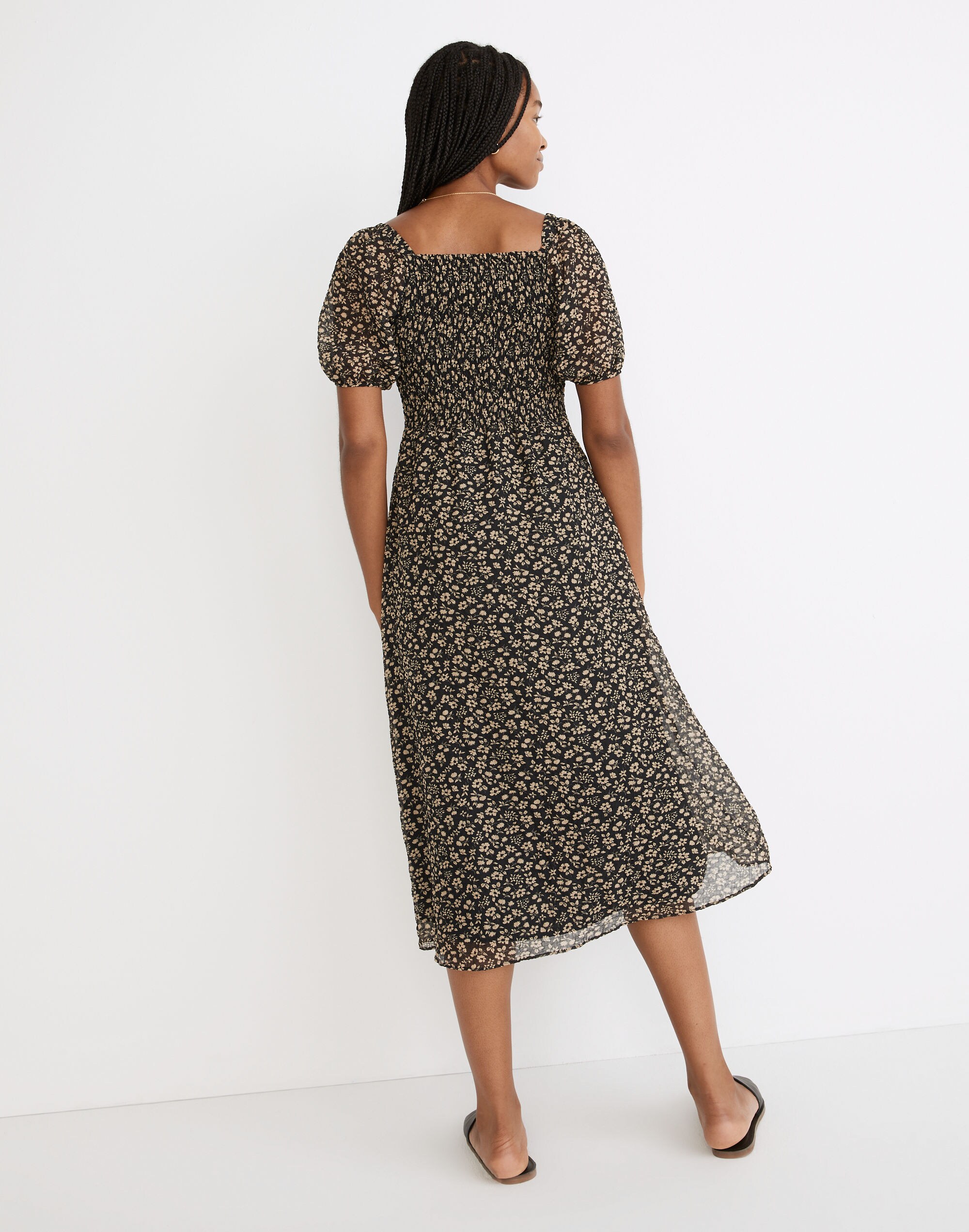 Seersucker Lucie Button-Front Smocked Midi Dress in Piccola Floral