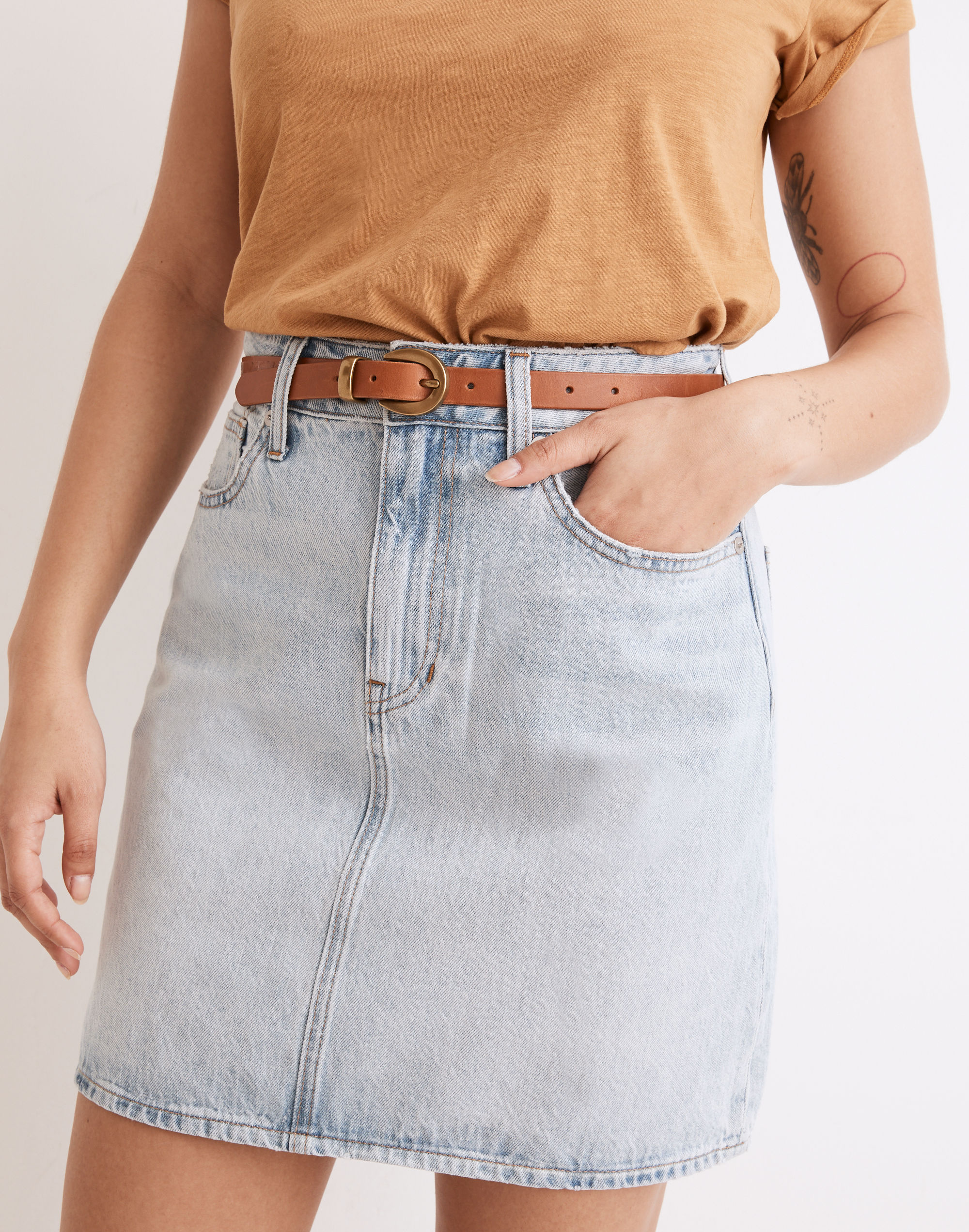 Curvy Denim High-Waist Straight Mini Skirt in Fitzgerald Wash