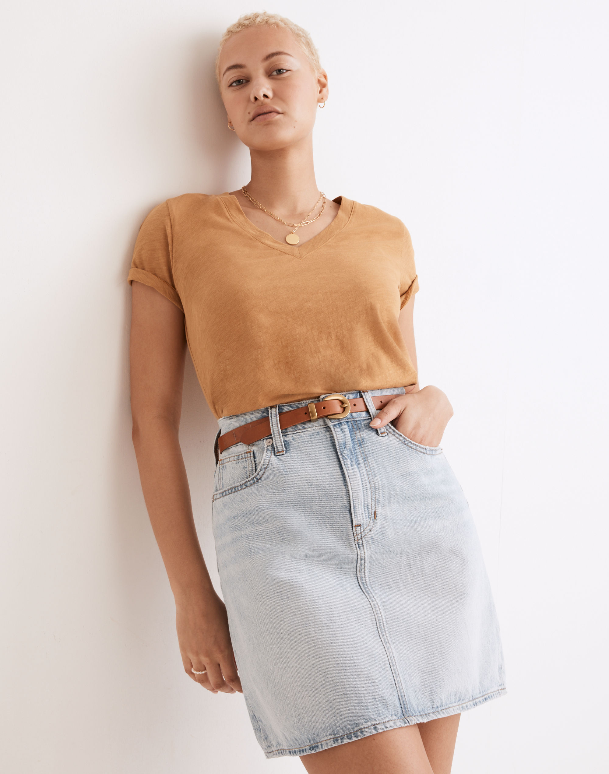Curvy Denim High-Waist Straight Mini Skirt in Fitzgerald Wash