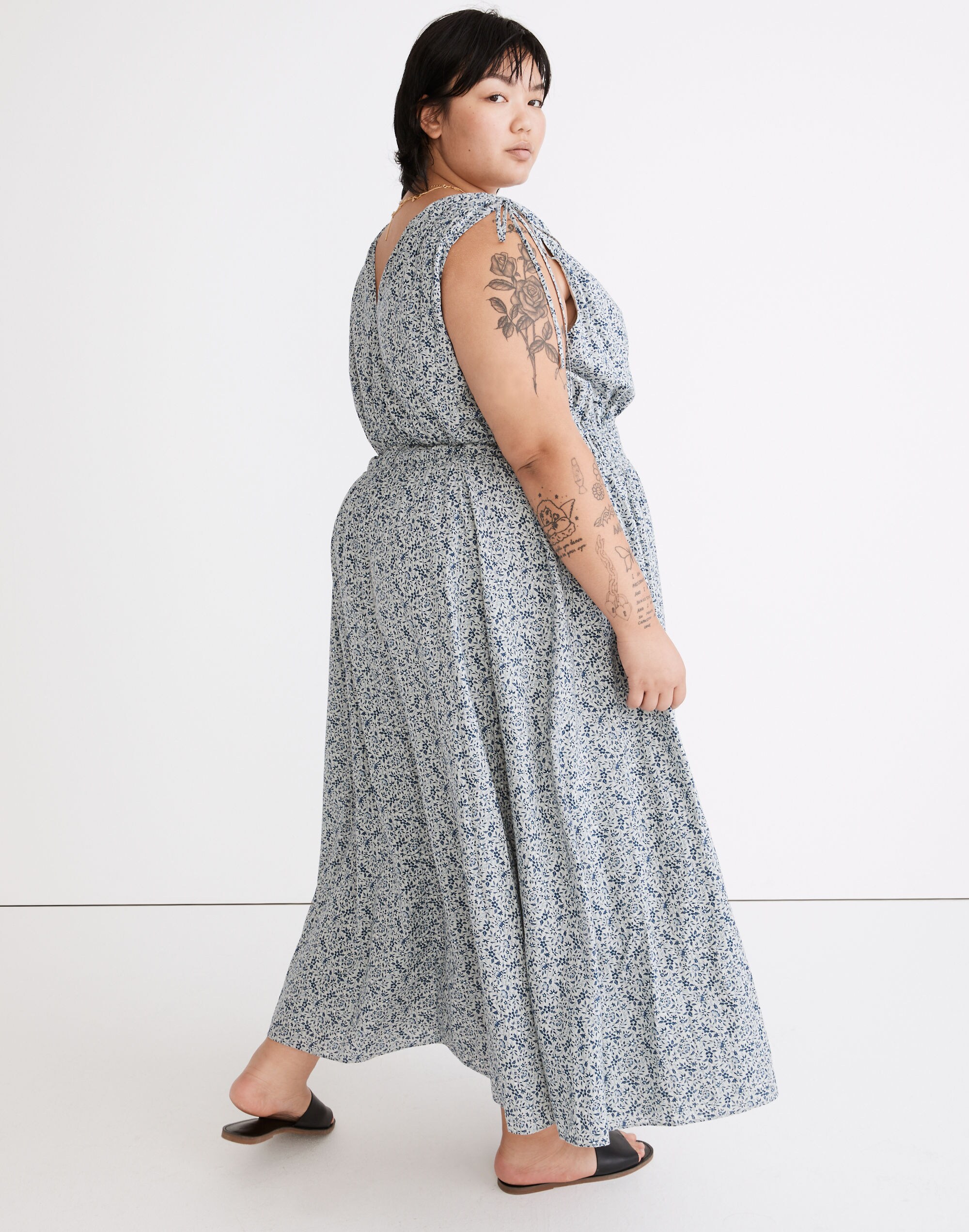 Plus Sophia Smocked Midi Dress in Florentine Floral