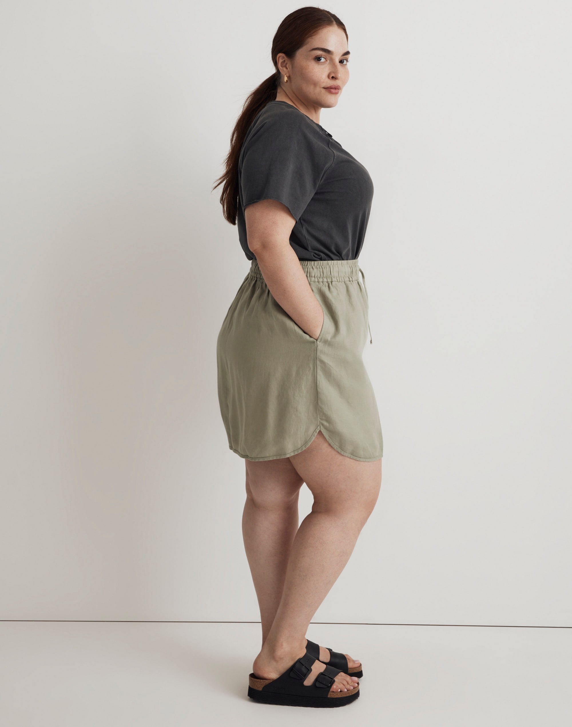 Plus Linen-Blend Curved-Hem Mini Skirt