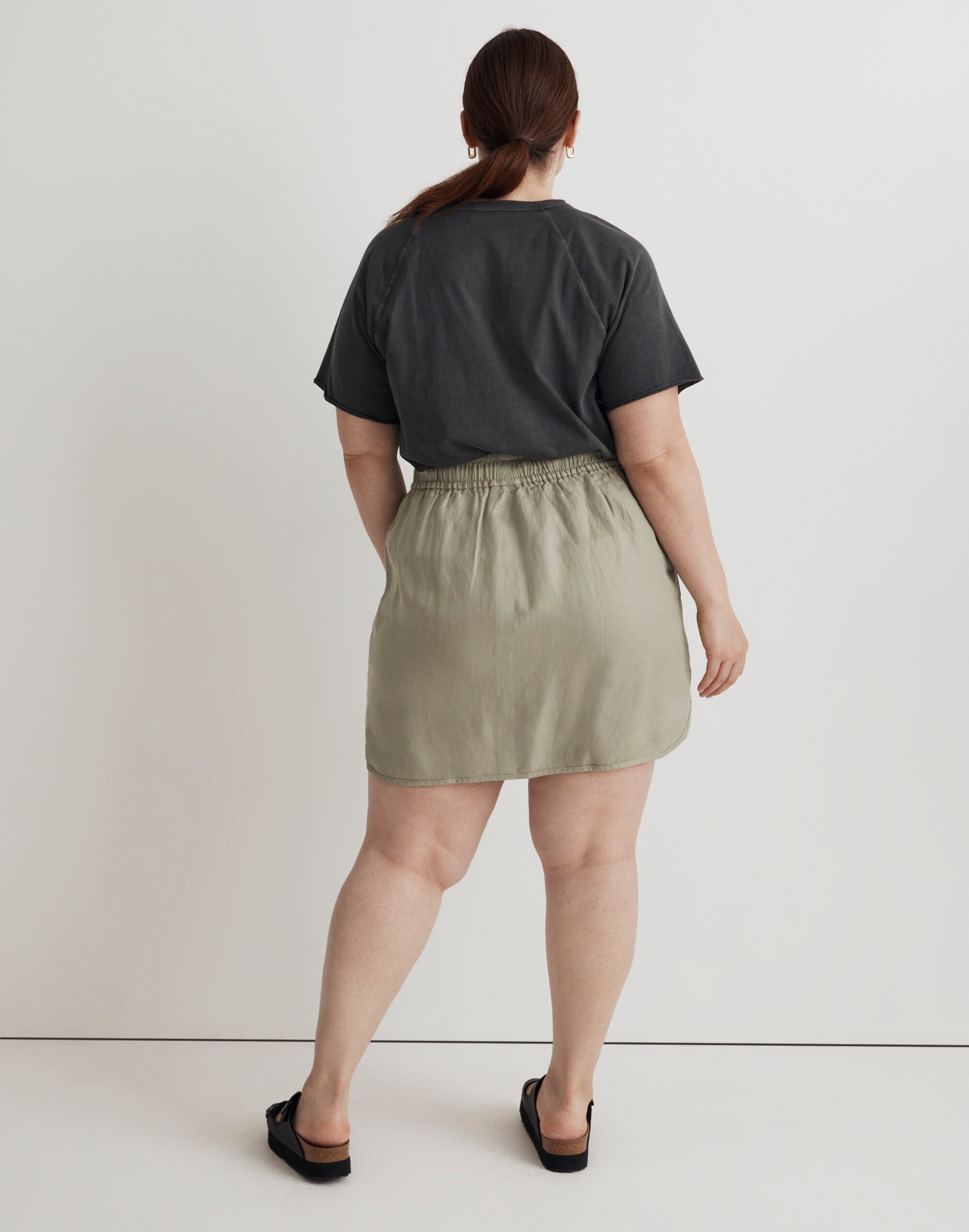 Plus Linen-Blend Curved-Hem Mini Skirt