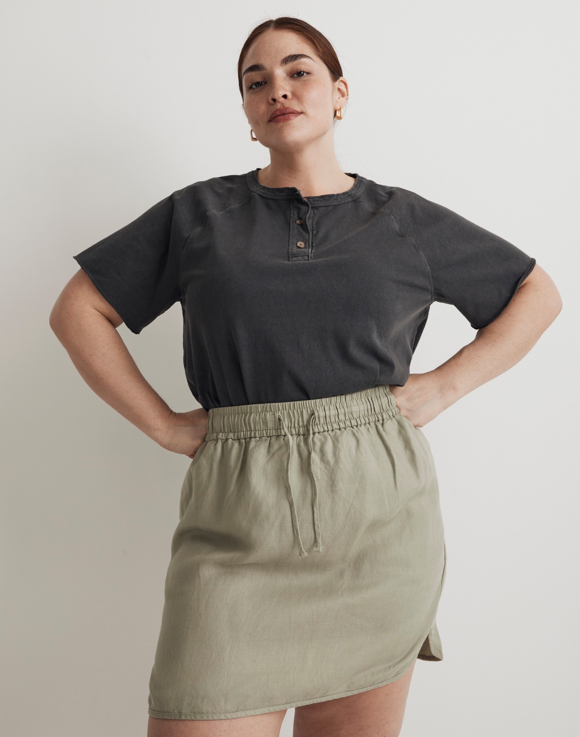 Plus Linen-Blend Curved-Hem Mini Skirt