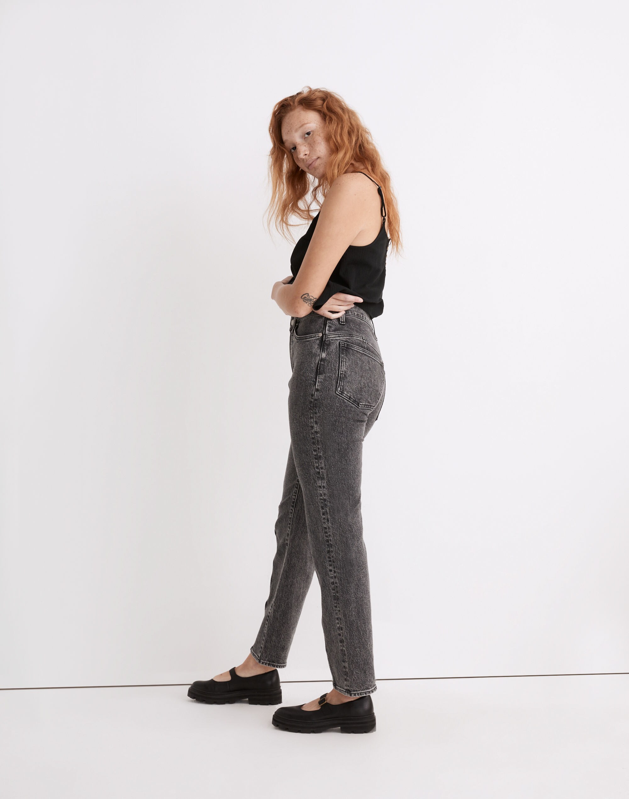 The Perfect Vintage Straight Jean in Meaford Wash: Seamed Edition