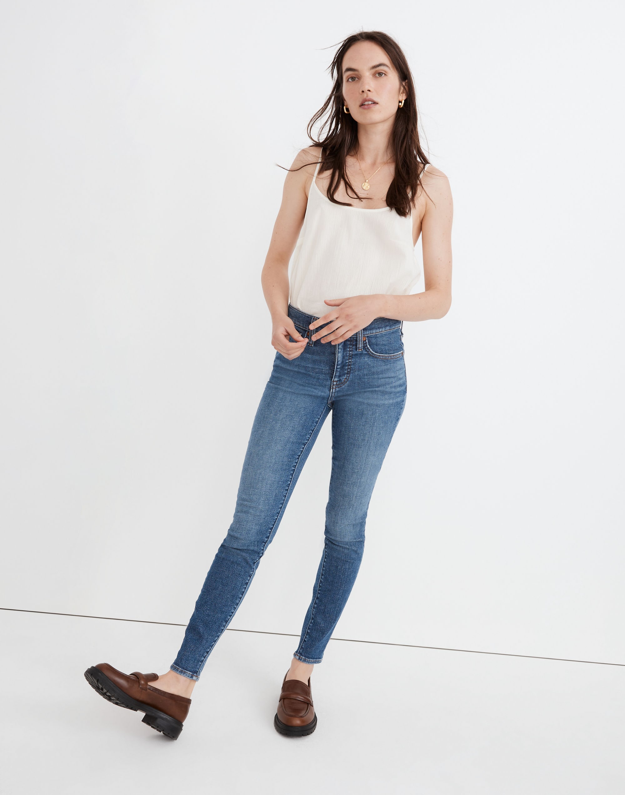 9 mid-rise skinny jeans in heathfield wash