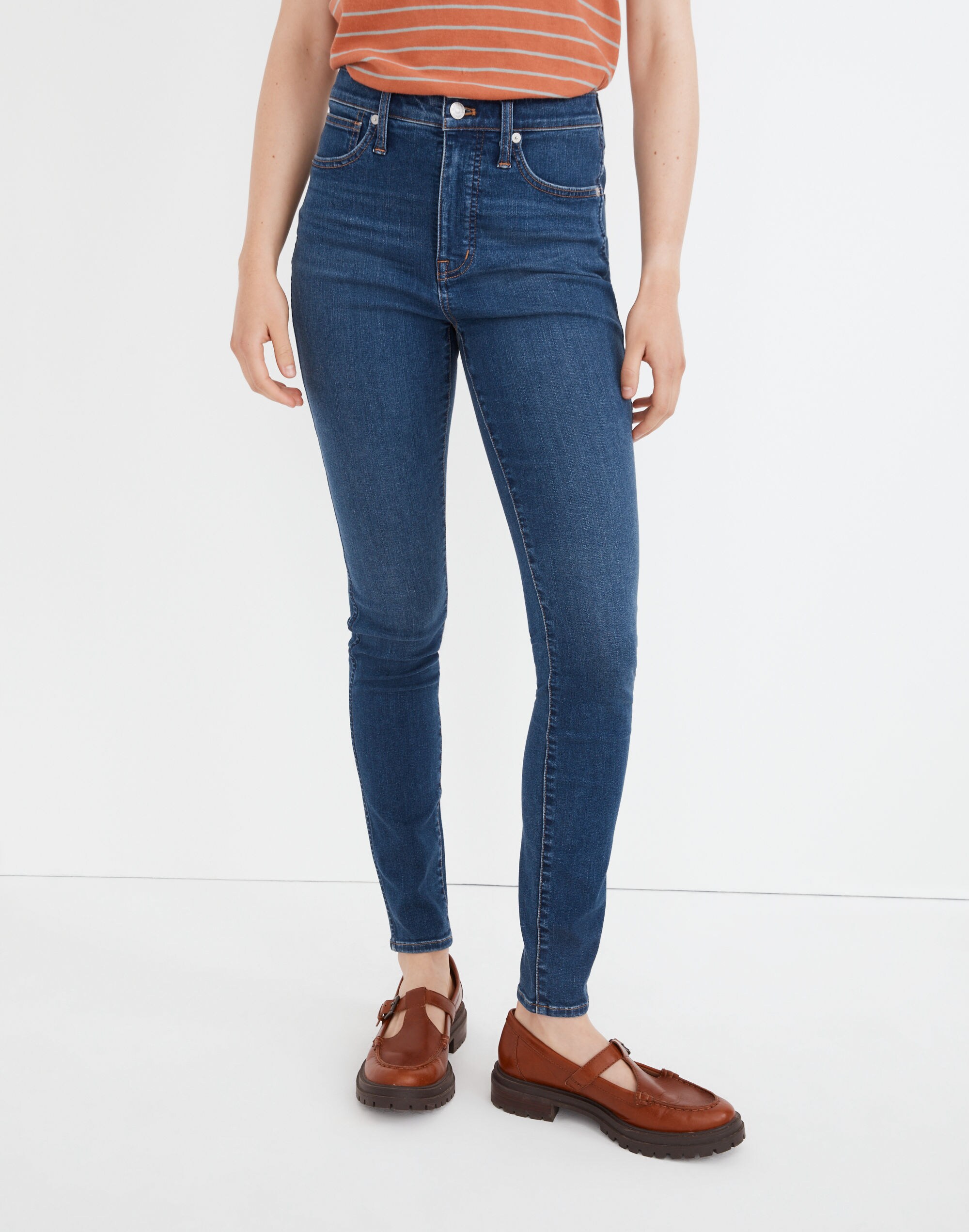 Petite 10" High-Rise Skinny Jeans in Coronet Wash