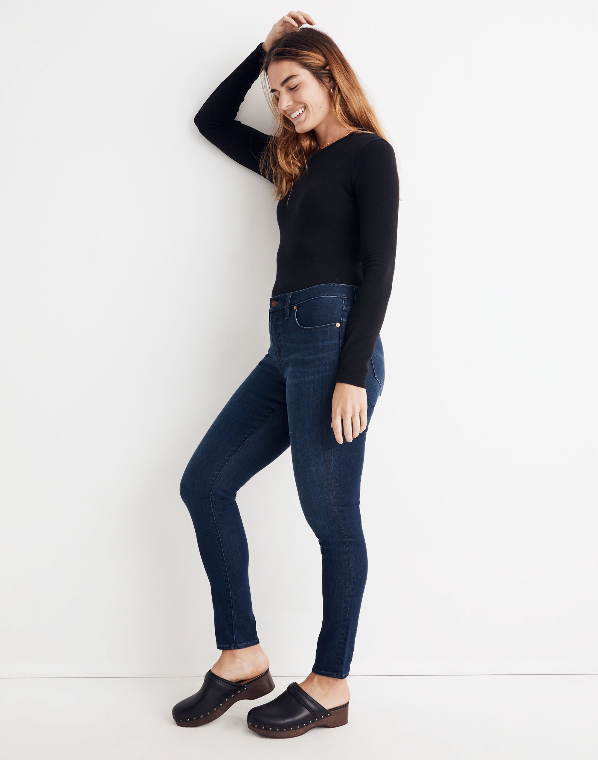 8" Skinny Jeans in Amesbury Wash: TENCEL&trade; Denim Edition