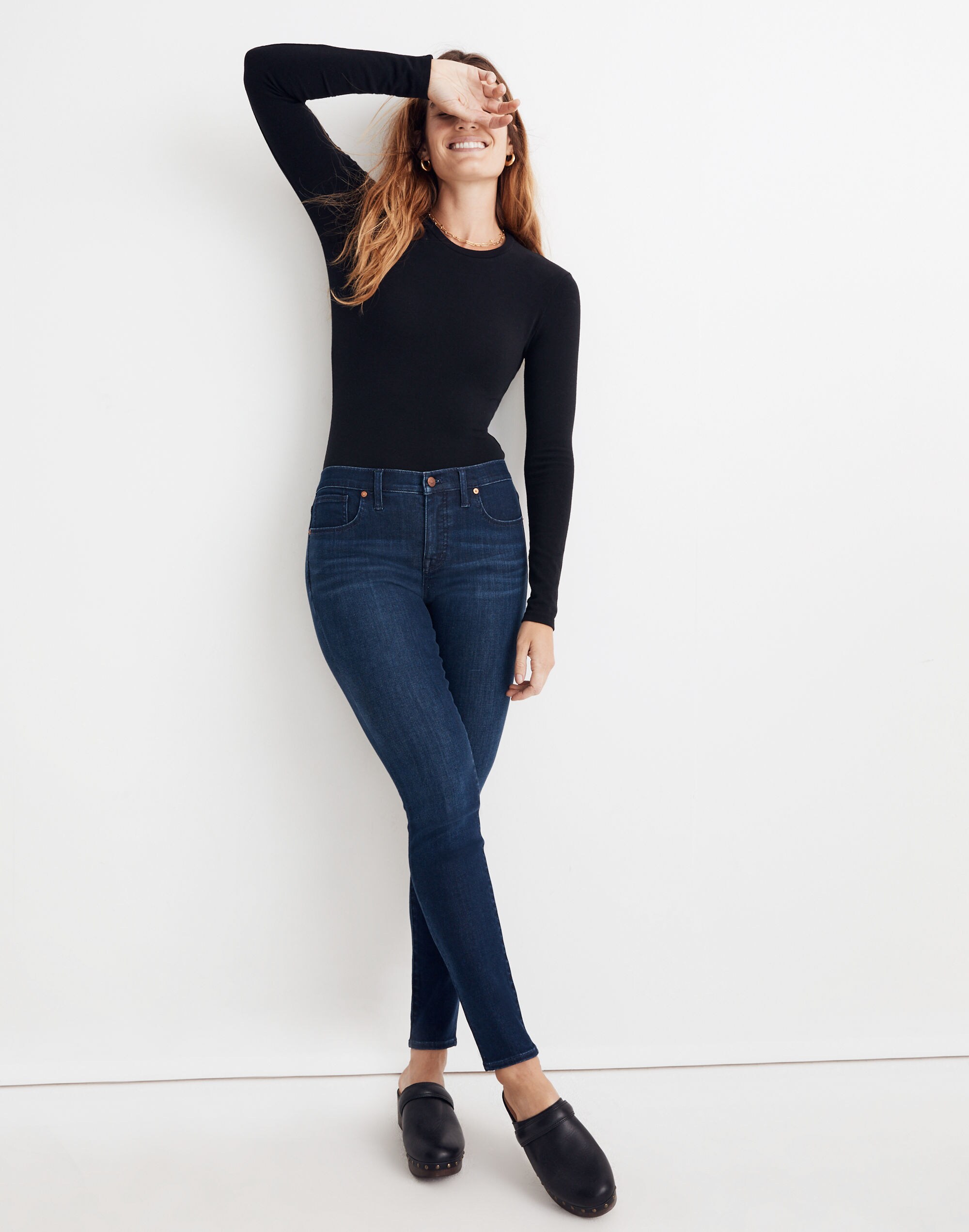 8" Skinny Jeans in Amesbury Wash: TENCEL&trade; Denim Edition