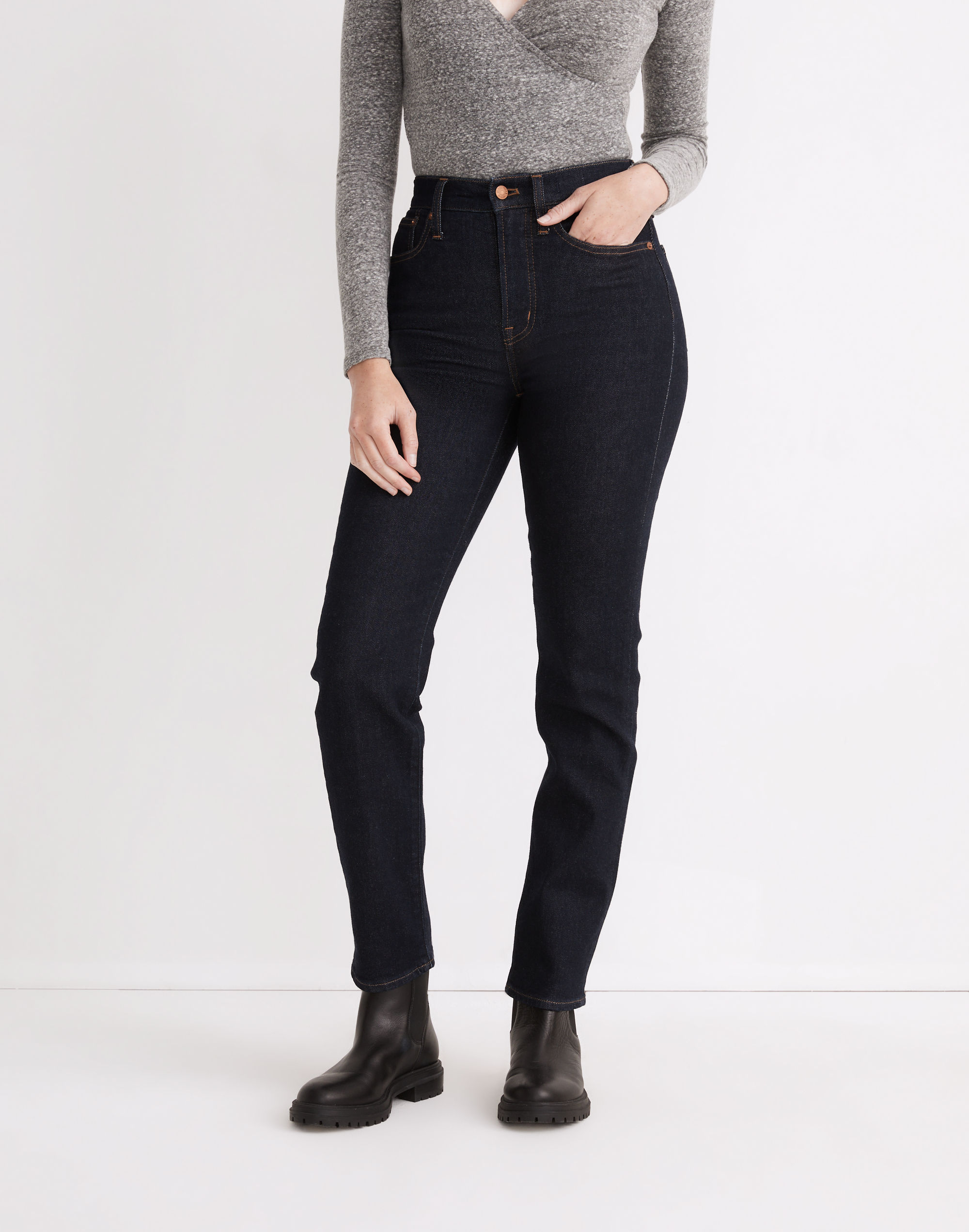 The Perfect Vintage Jean in Resin Rinse